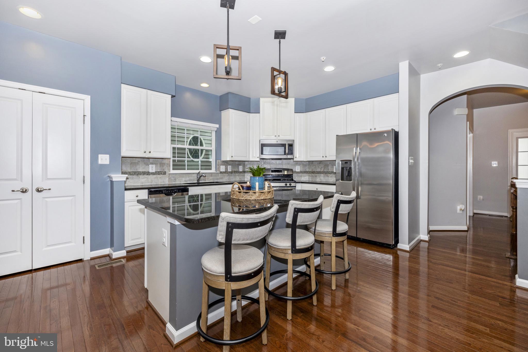 CANNON BLUFF - Residential