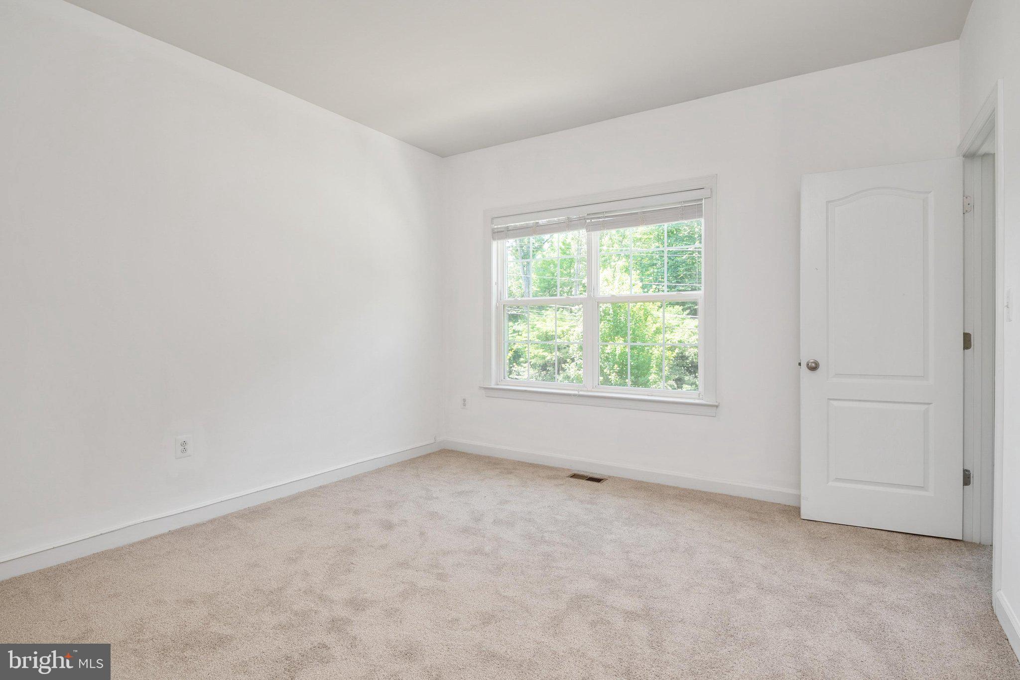 SOUTHPOINTE - Residential