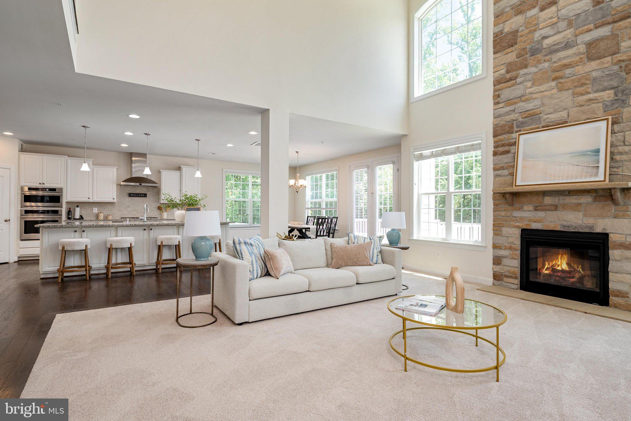 SOUTHPOINTE - Residential