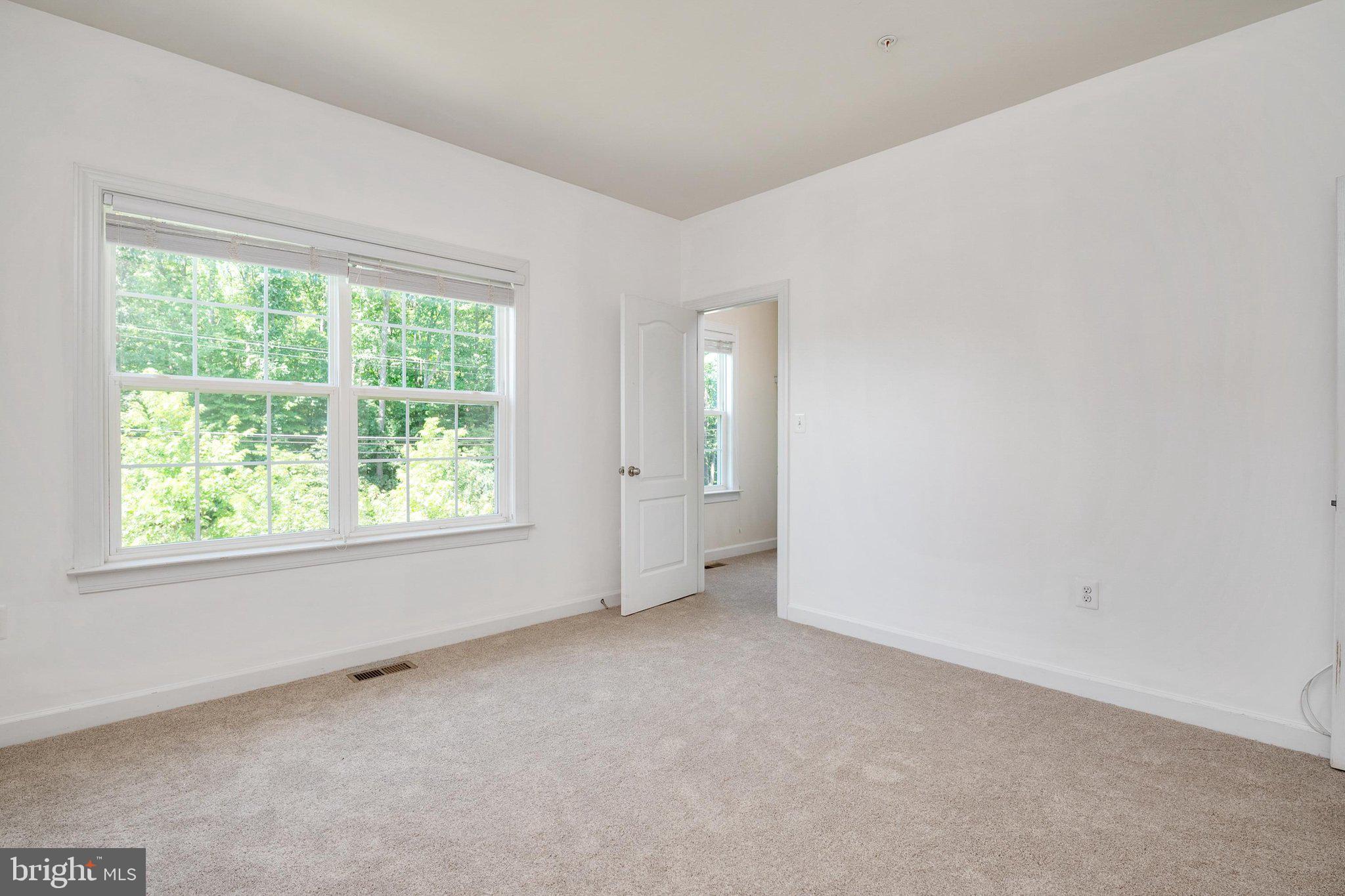 SOUTHPOINTE - Residential