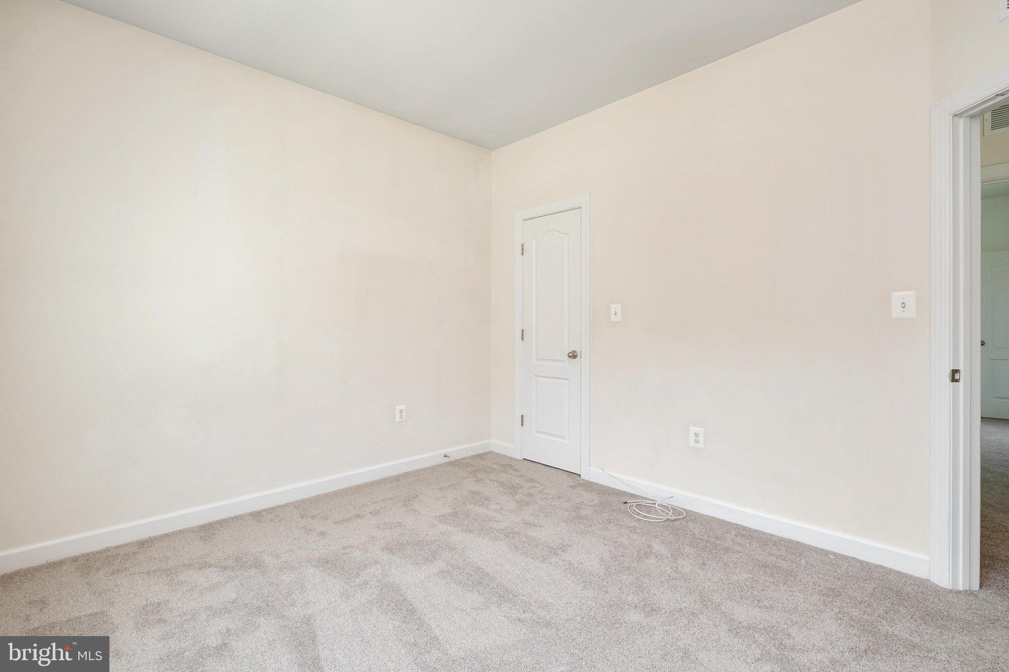 SOUTHPOINTE - Residential