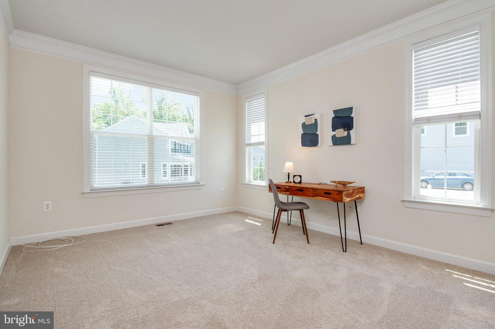SOUTHPOINTE - Residential