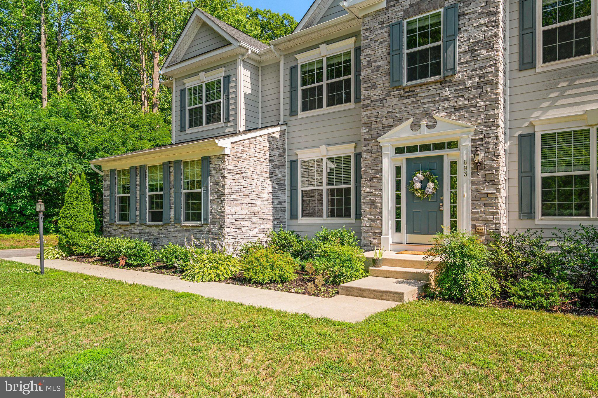 SOUTHPOINTE - Residential