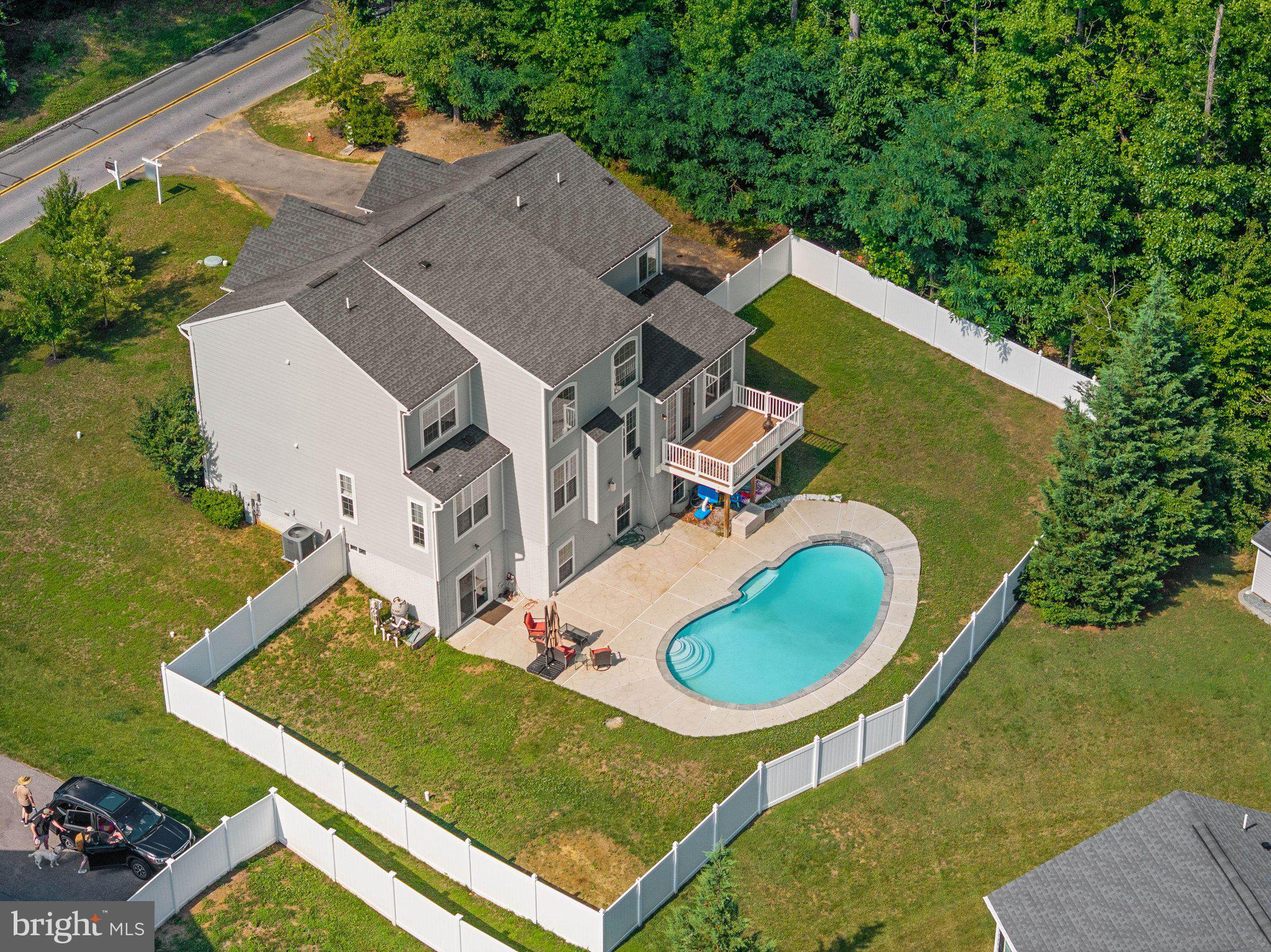 SOUTHPOINTE - Residential