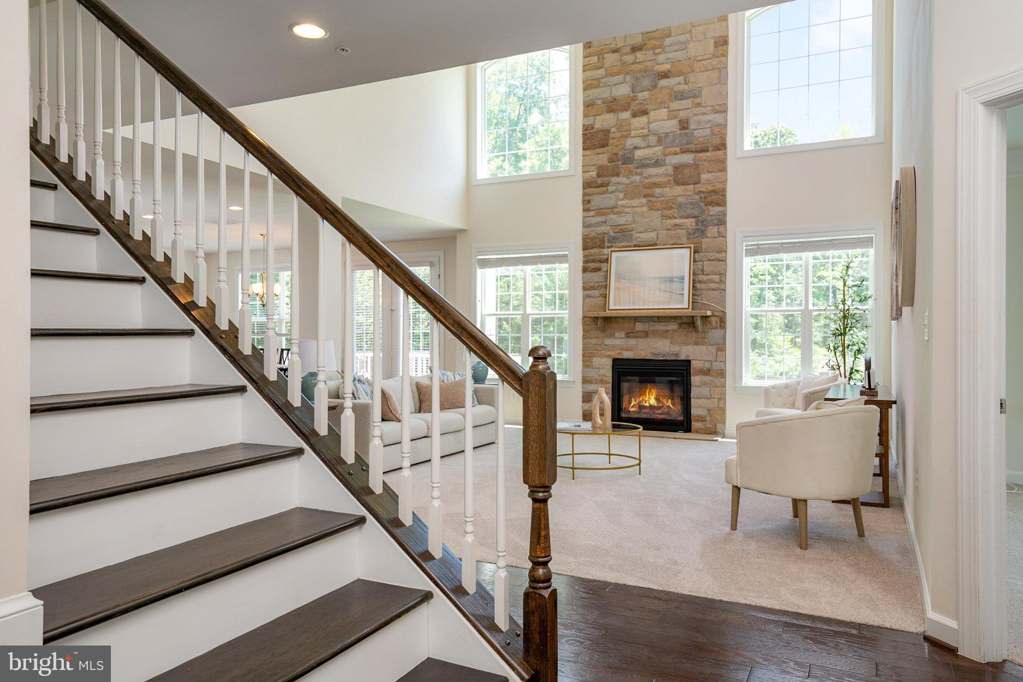 SOUTHPOINTE - Residential