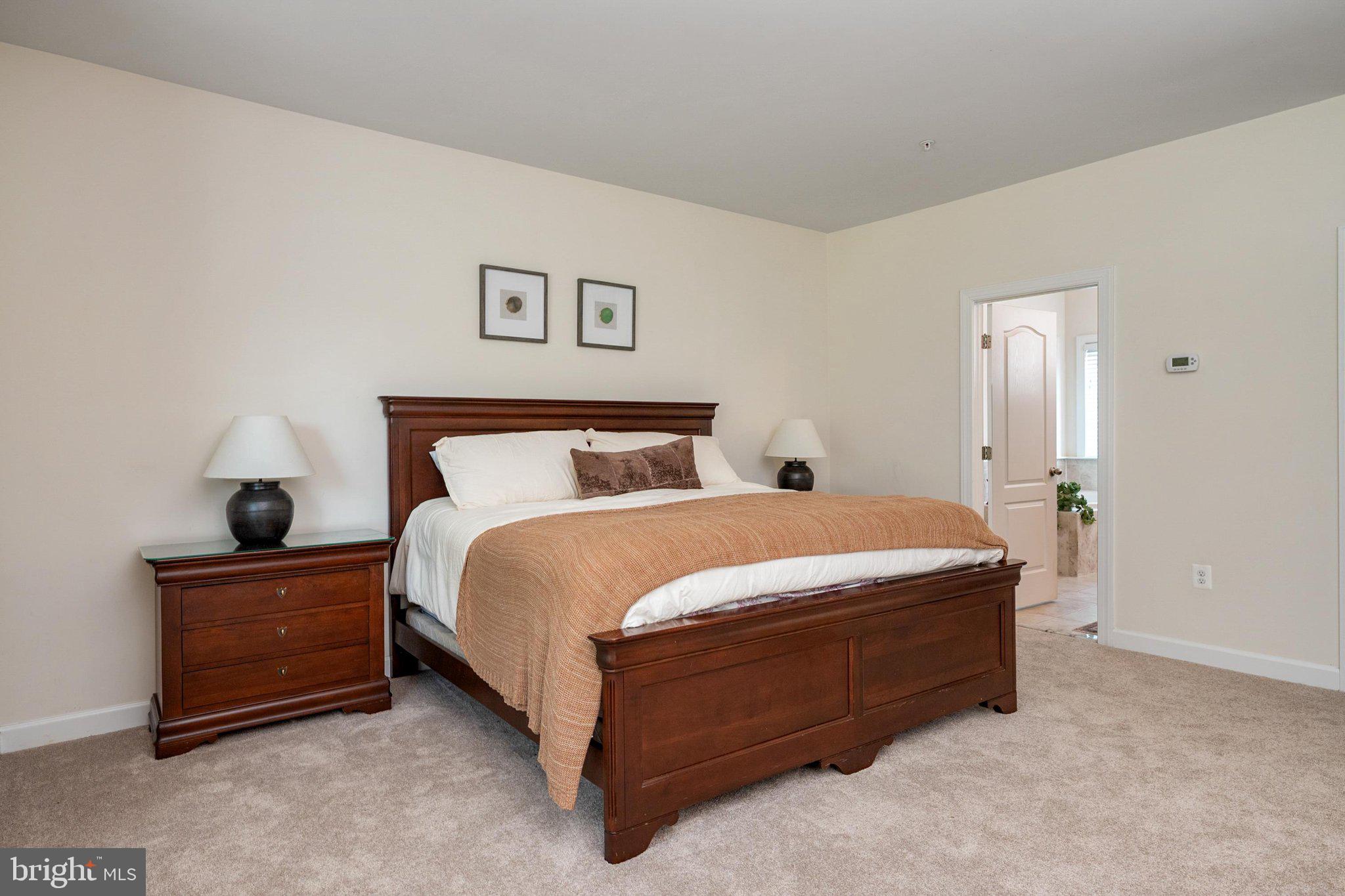 SOUTHPOINTE - Residential