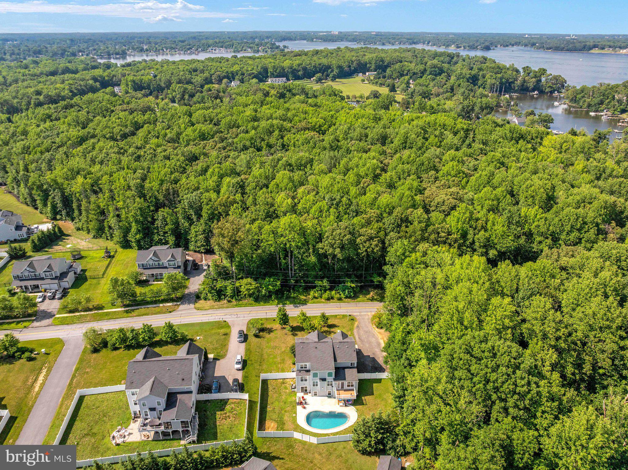 SOUTHPOINTE - Residential