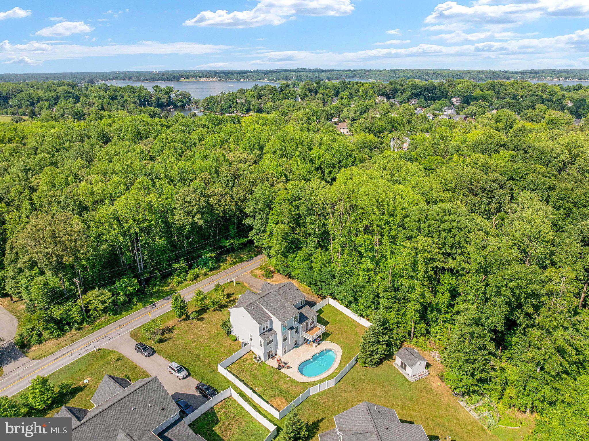 SOUTHPOINTE - Residential