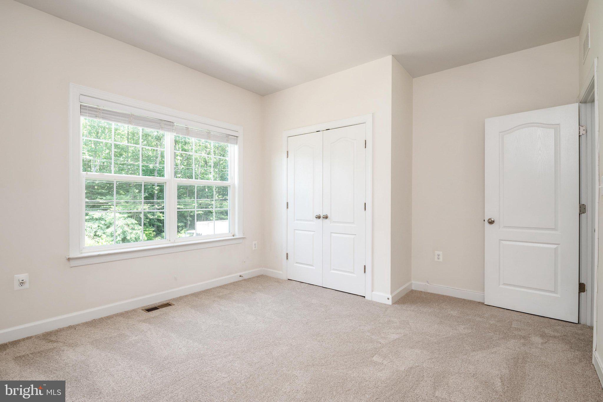SOUTHPOINTE - Residential