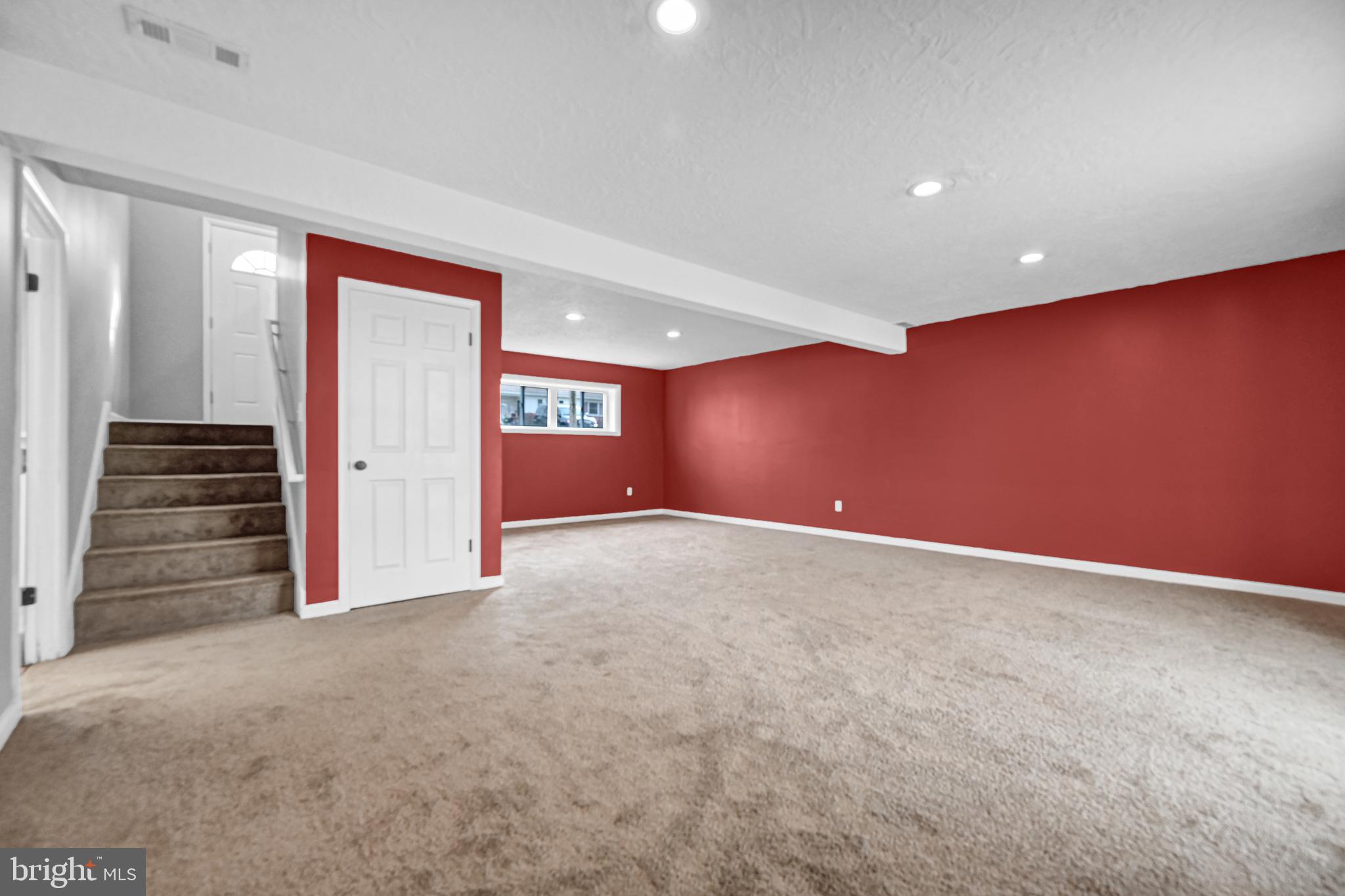 WILLS FORD - Residential