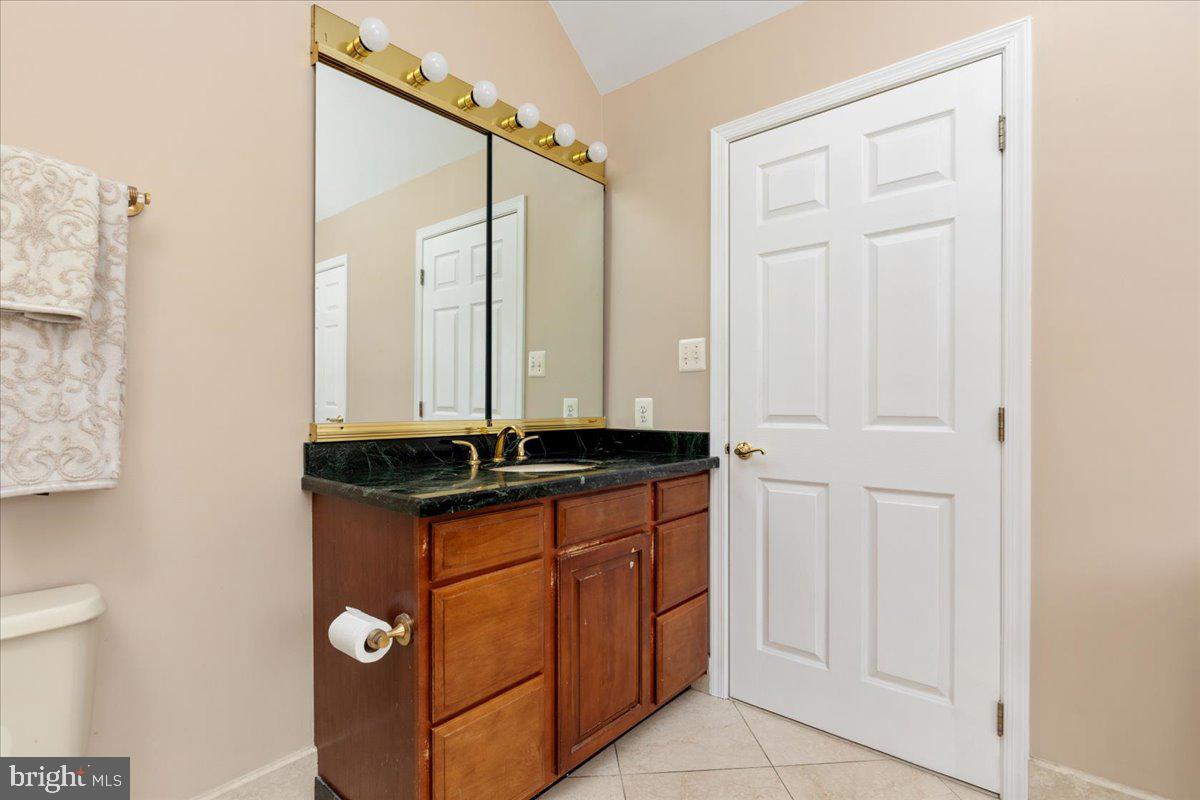 RIDGEGATE WOODS - Residential