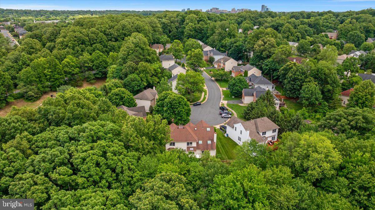 RIDGEGATE WOODS - Residential