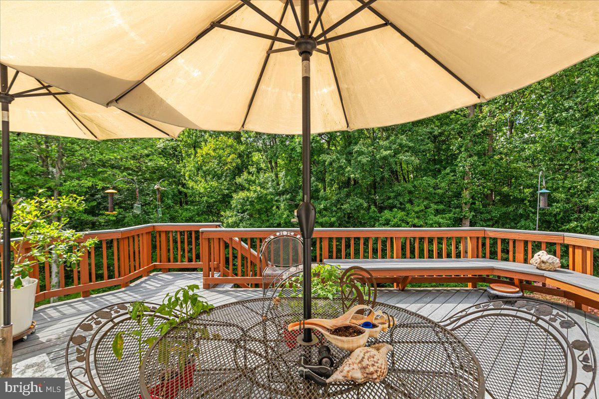 RIDGEGATE WOODS - Residential