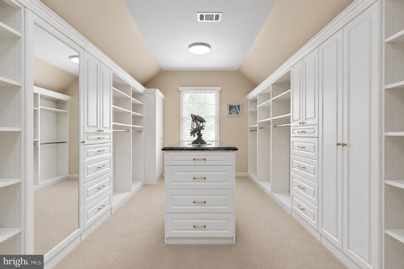 RIDGEGATE WOODS - Residential