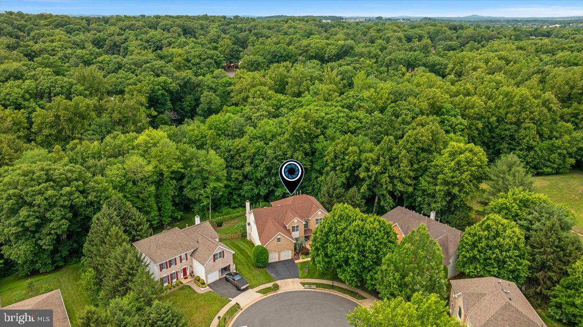 RIDGEGATE WOODS - Residential