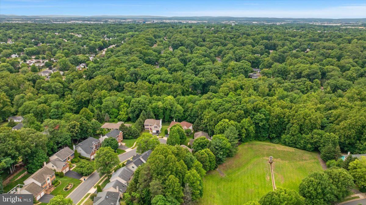 RIDGEGATE WOODS - Residential