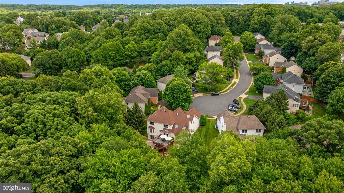 RIDGEGATE WOODS - Residential
