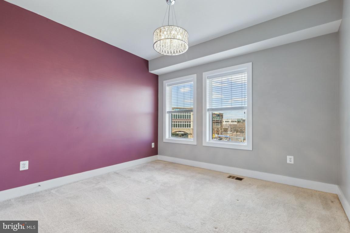 ONE LOUDOUN - Residential Lease