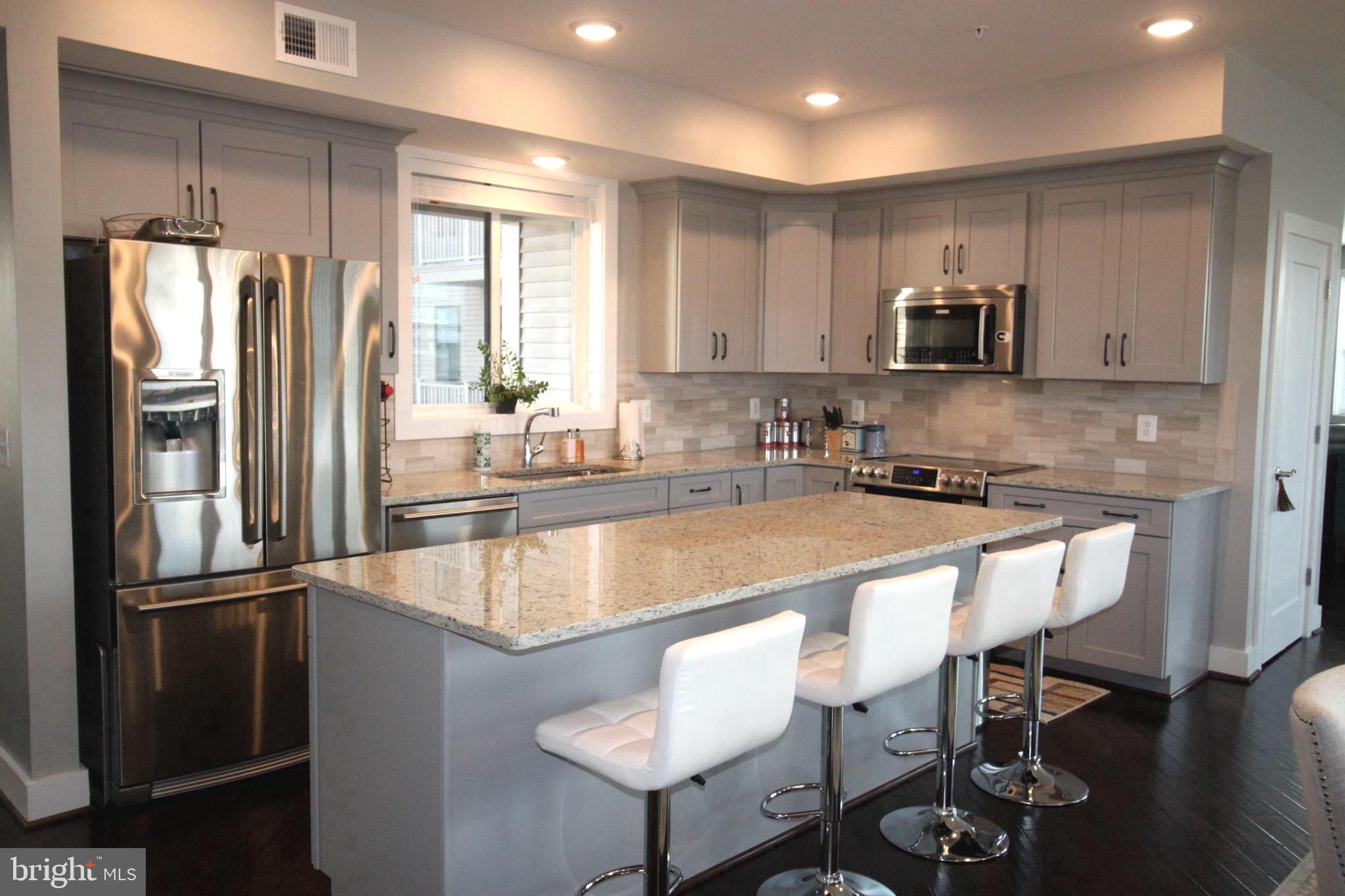 ONE LOUDOUN - Residential Lease