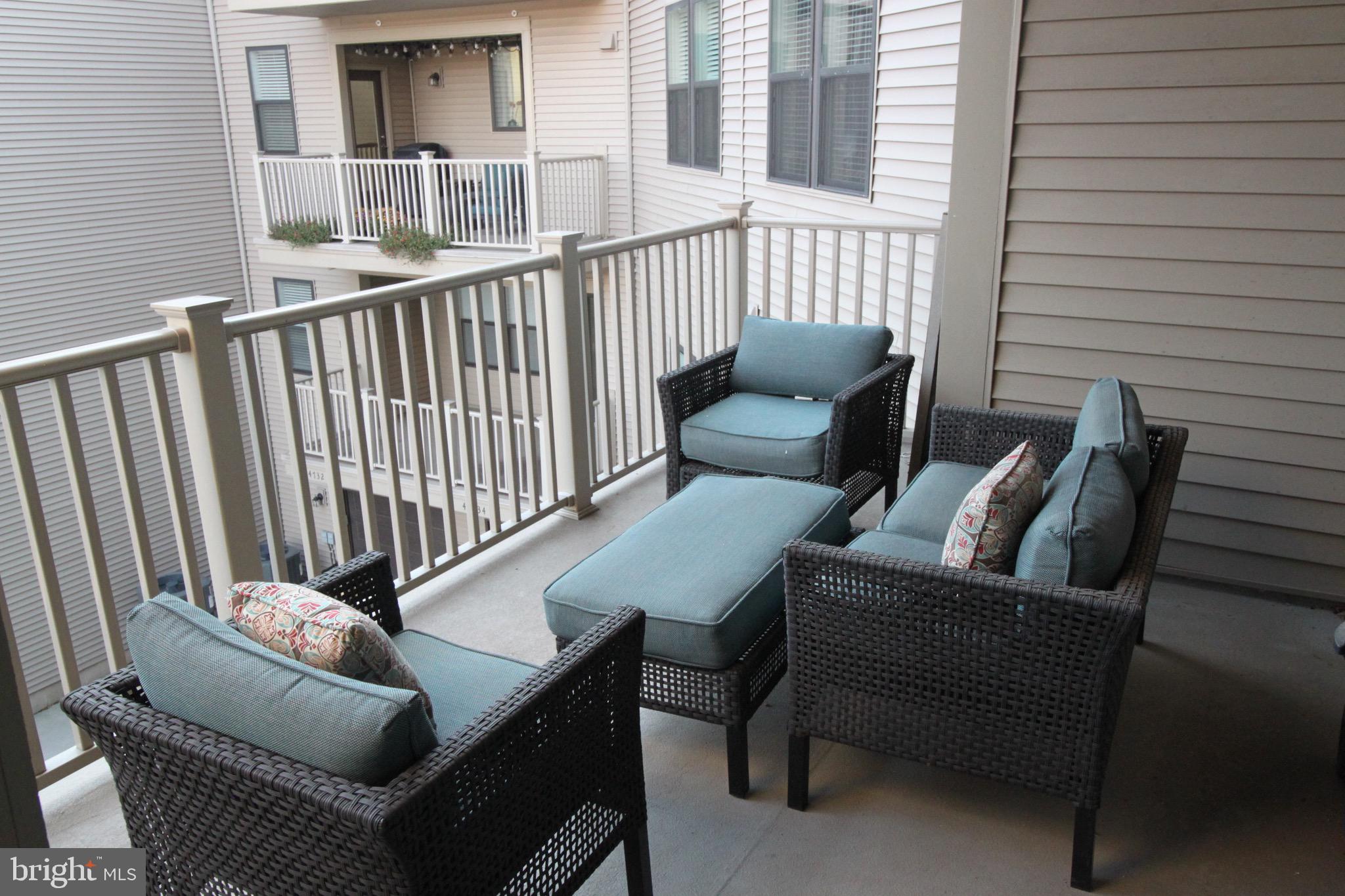 ONE LOUDOUN - Residential Lease