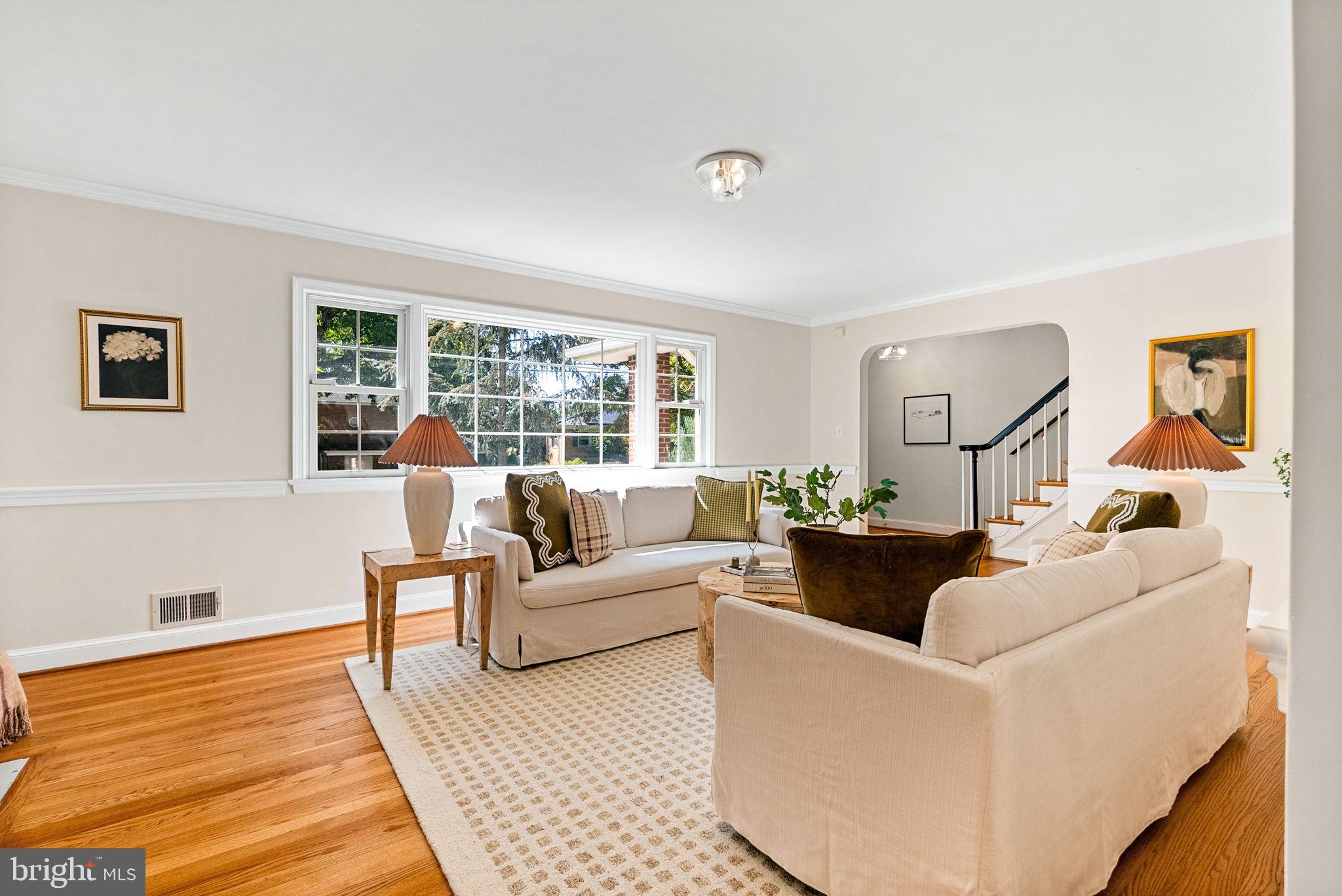 ARLINGTON RIDGE - Residential