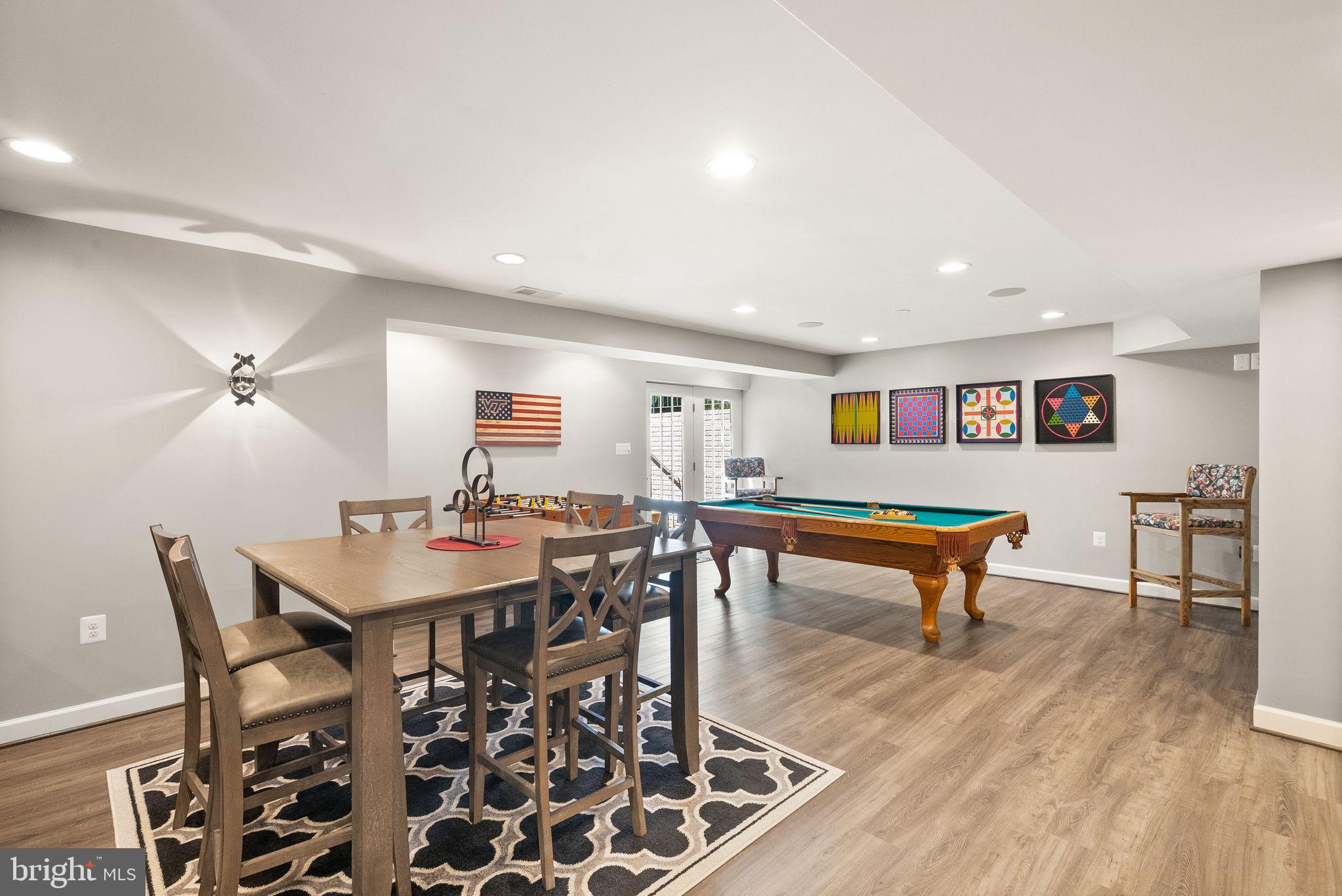 OAK VALLEY - Residential
