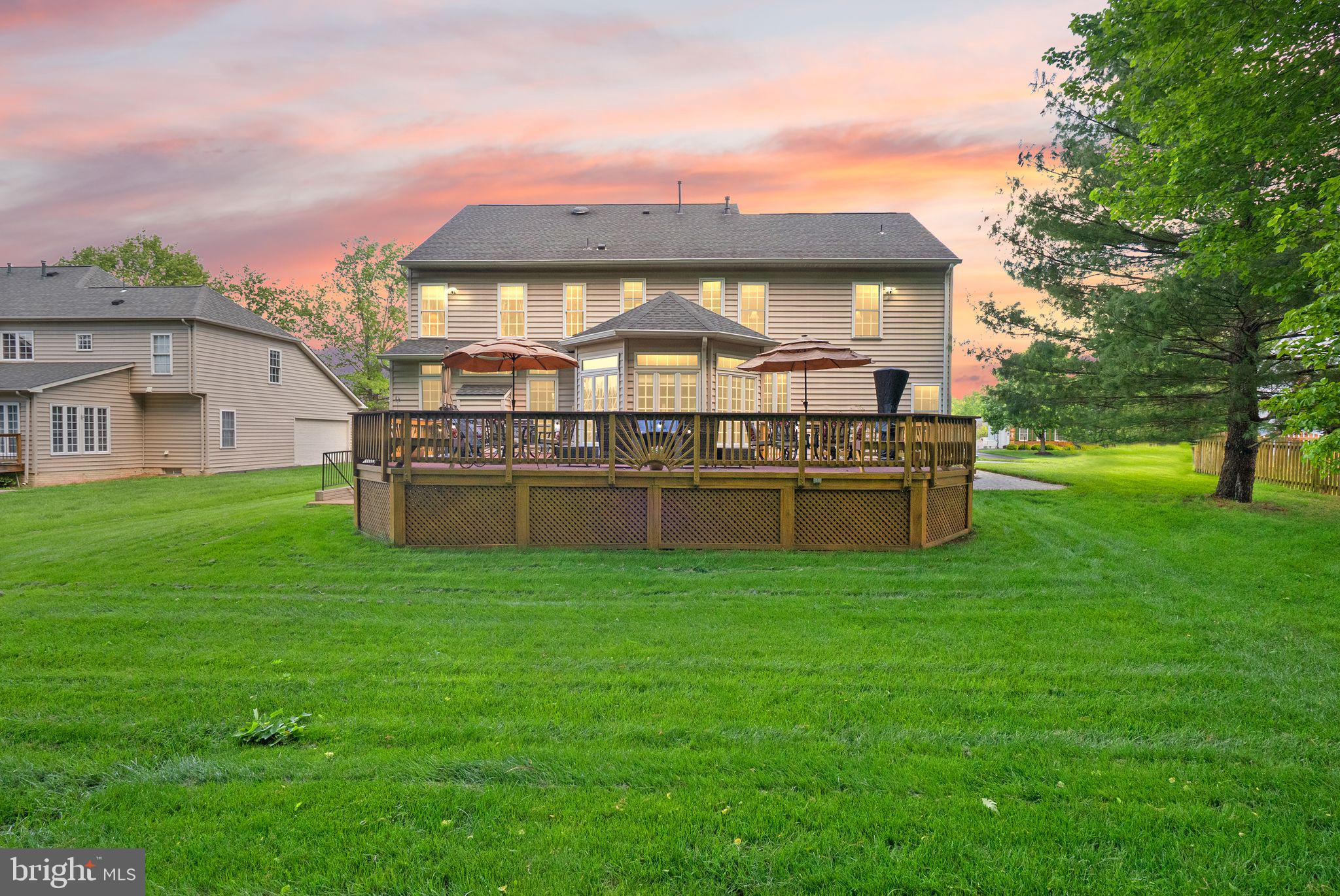 OAK VALLEY - Residential