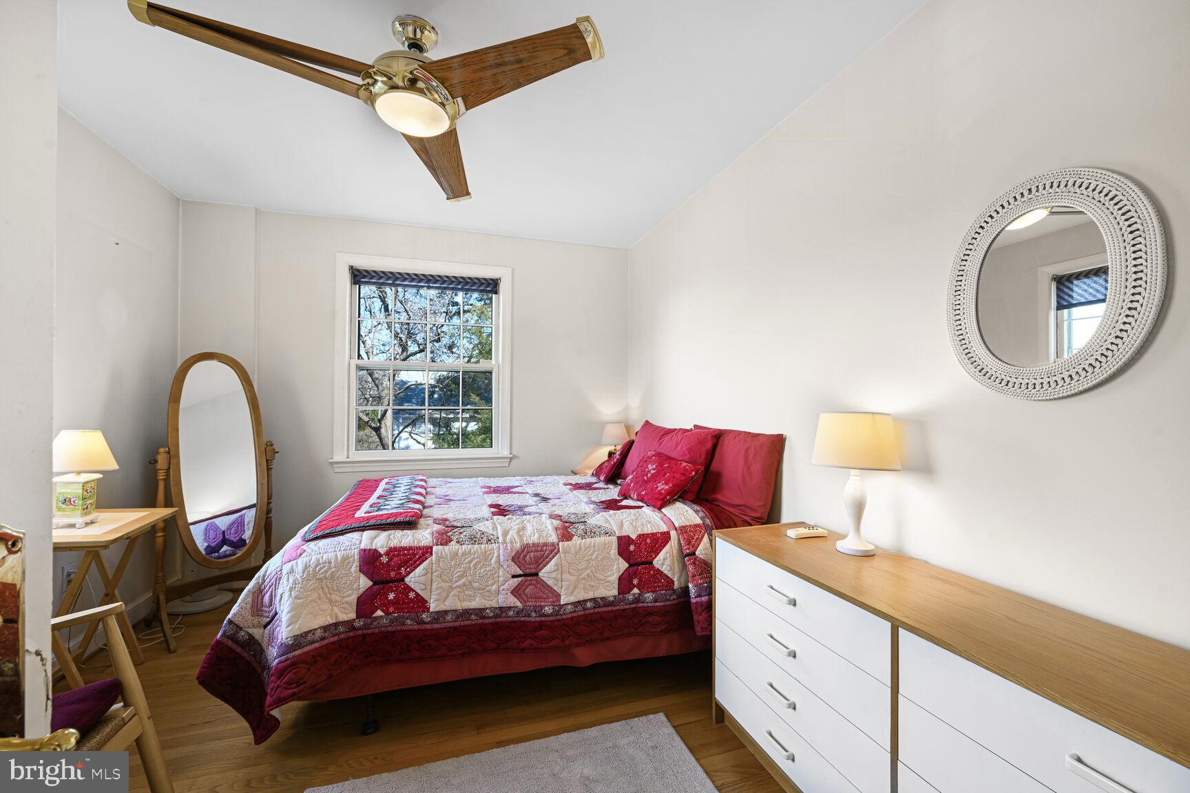 RIDGEWOOD VILLAGE - Residential