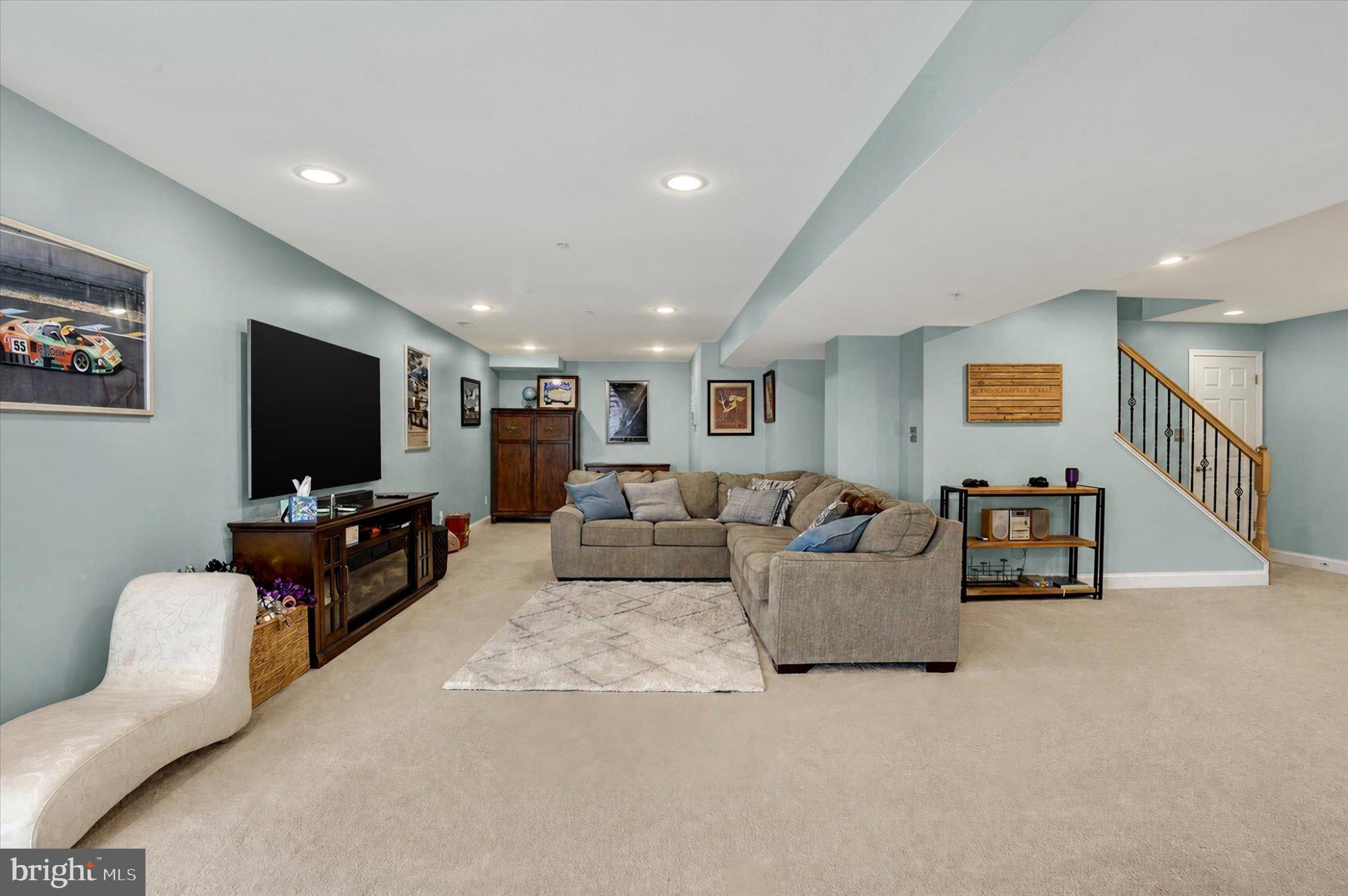 HALLIE HILL FARM - Residential