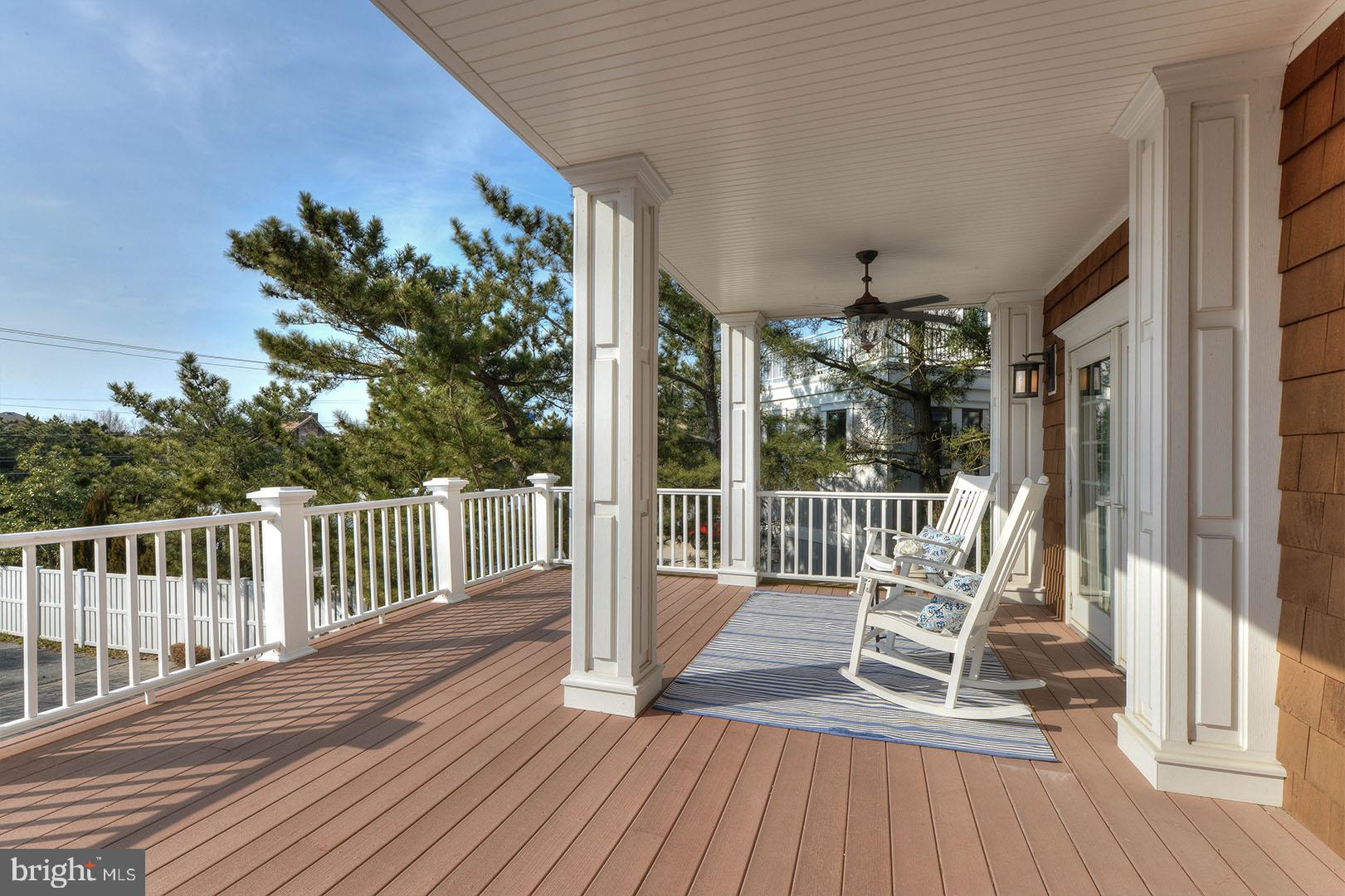 NORTH SHORES - Residential