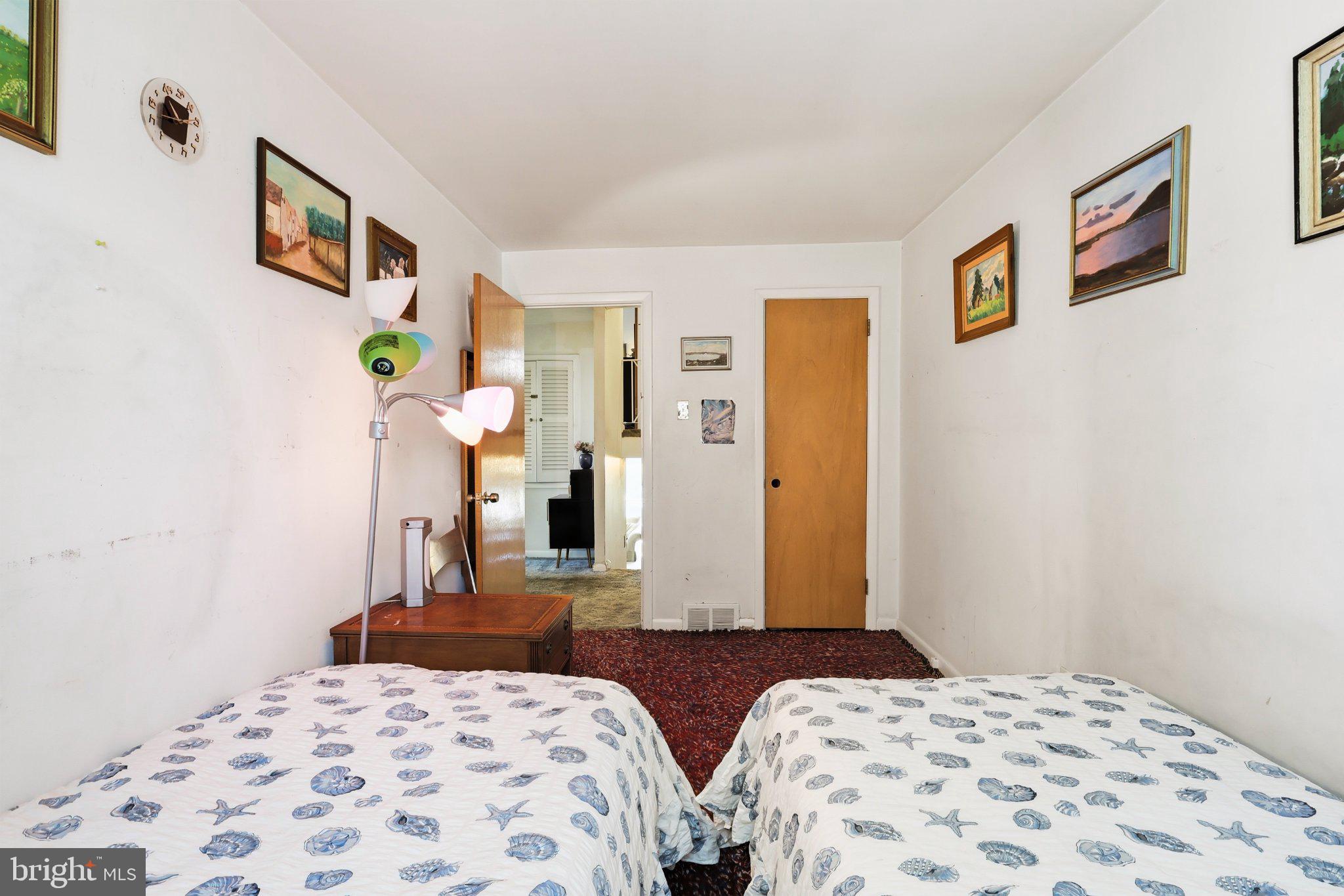 RHAWNHURST - Residential