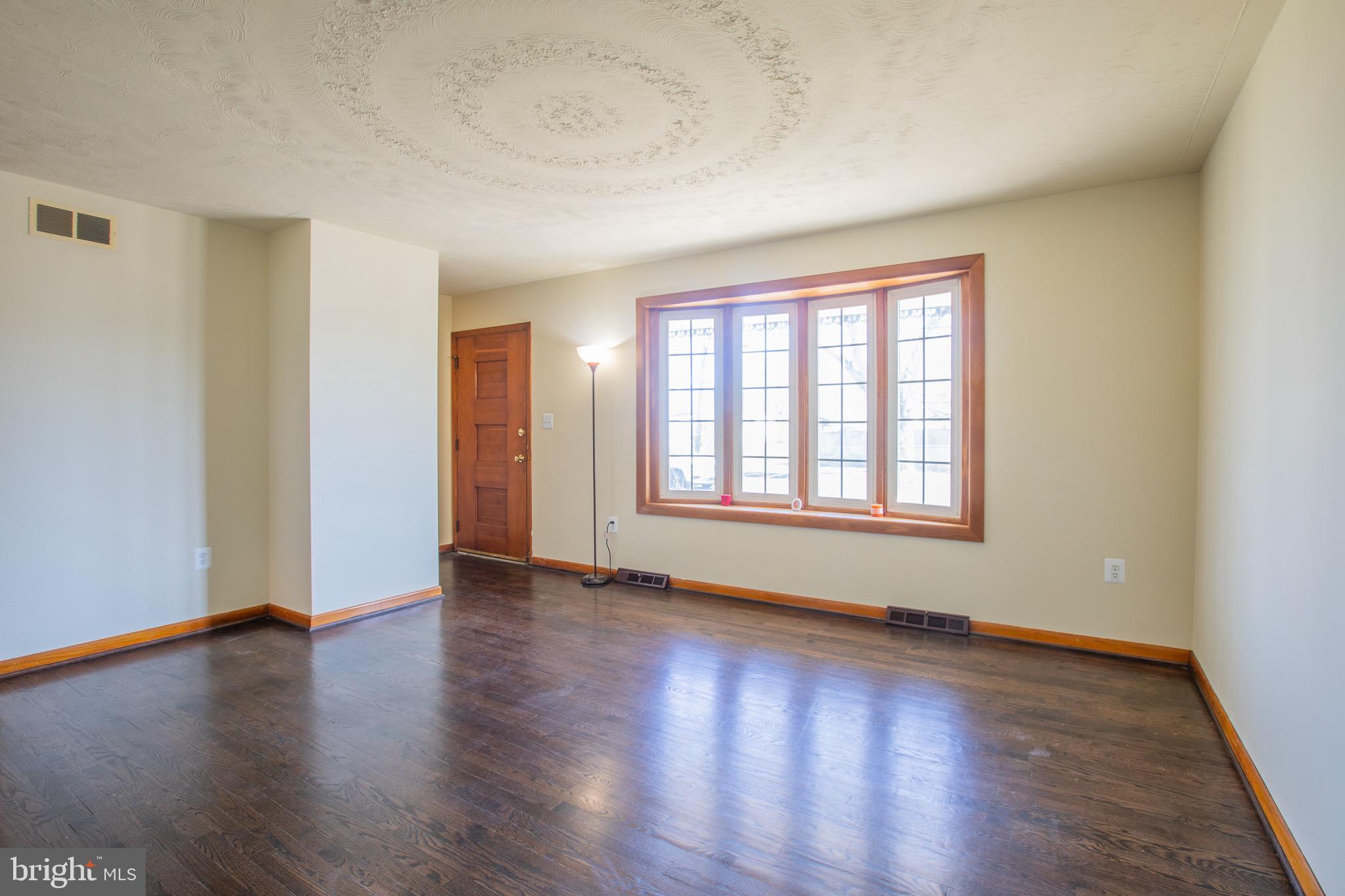 BROOKLYN PARK - Residential Lease