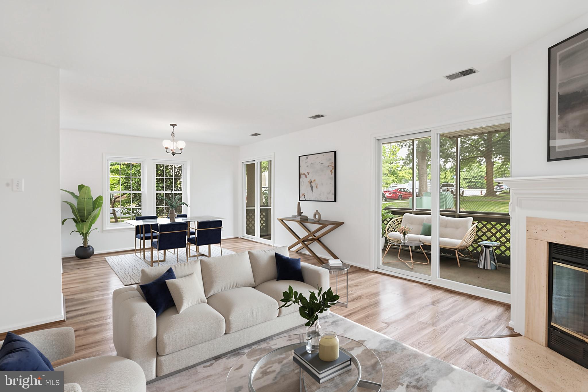 GRAYS POINTE - Residential