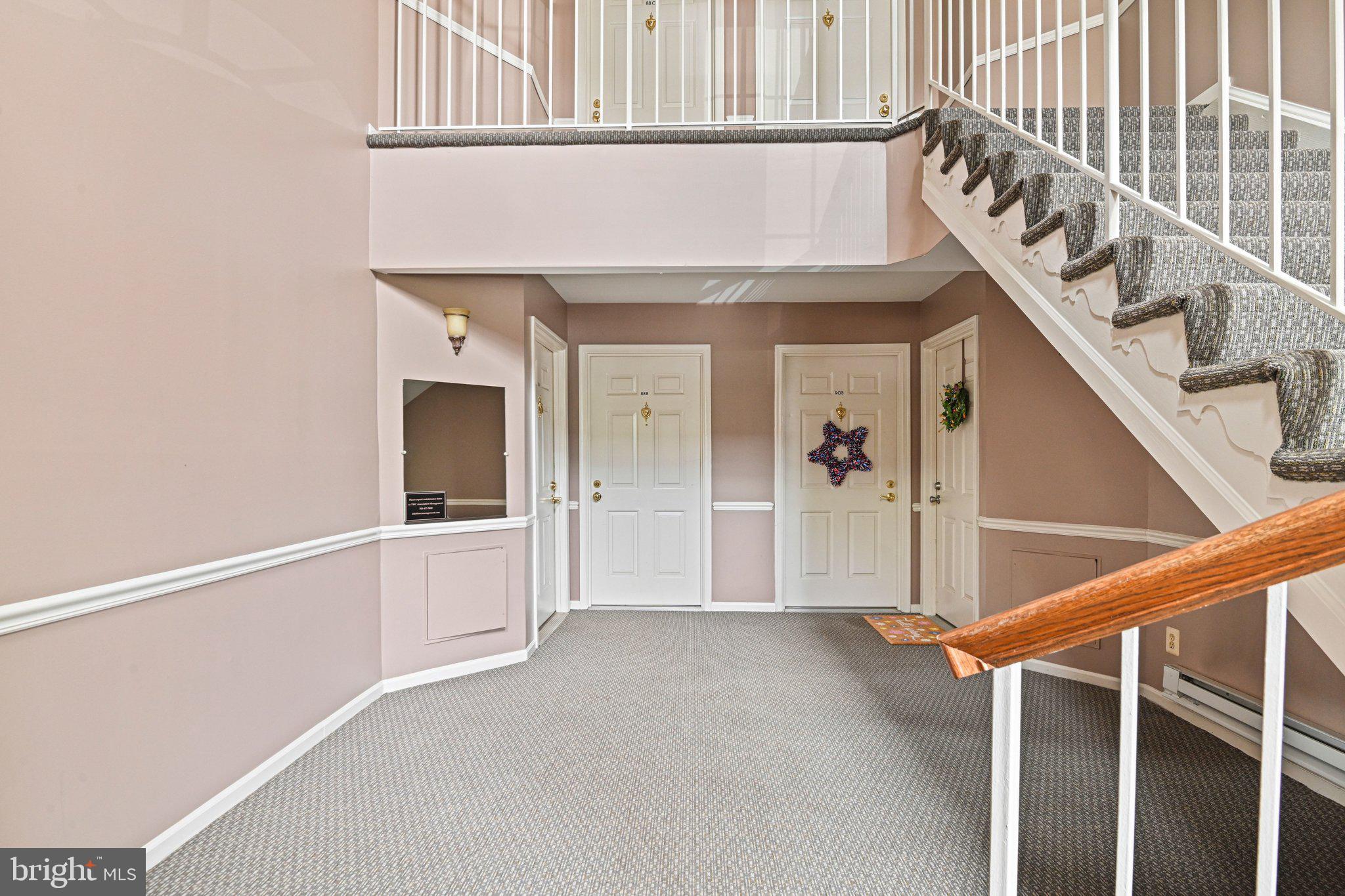 GRAYS POINTE - Residential