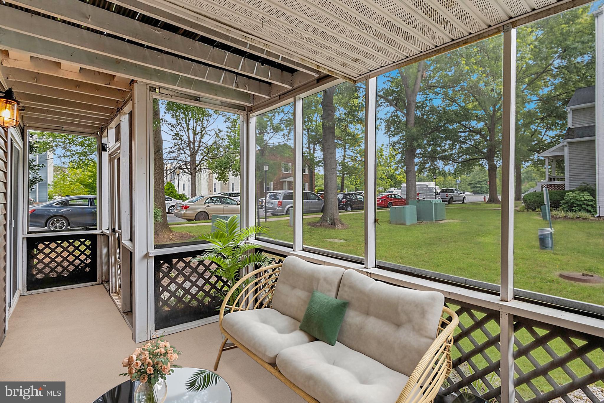 GRAYS POINTE - Residential