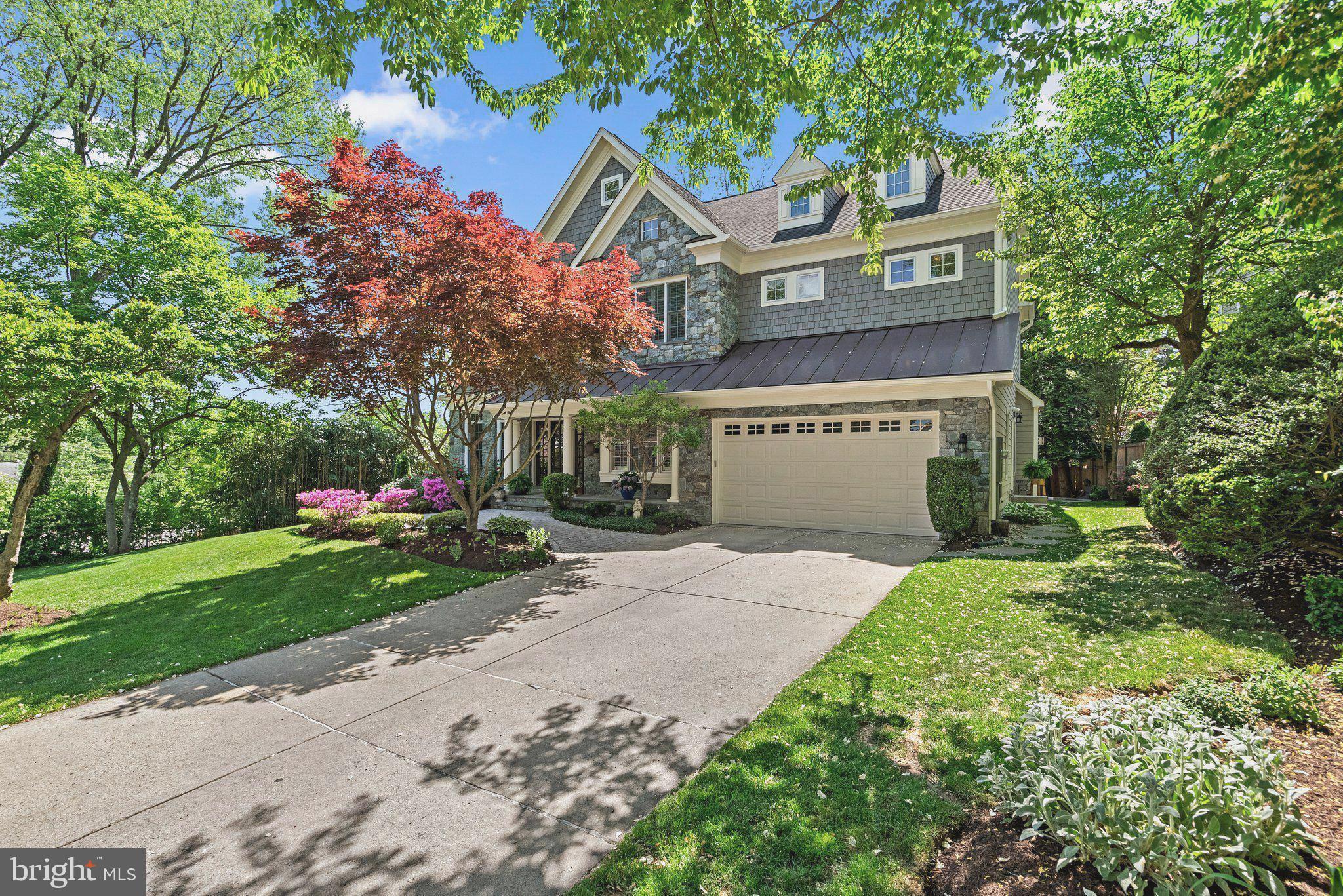 BRADMOOR - Residential