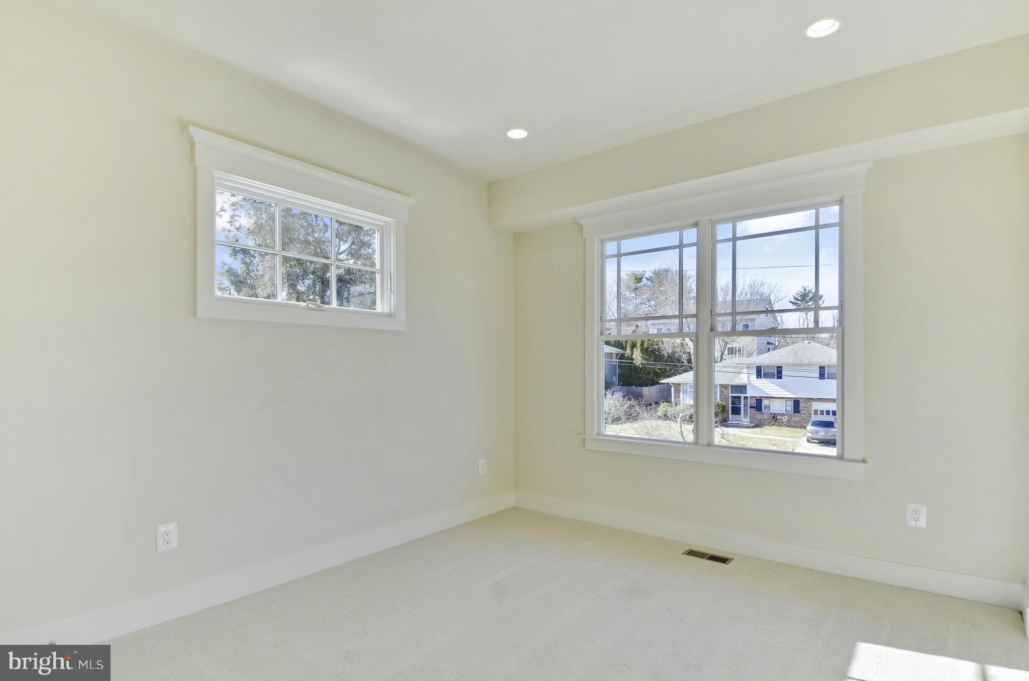 BRADMOOR - Residential