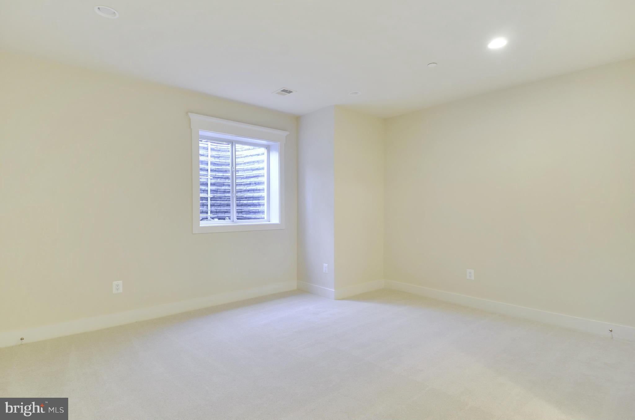 BRADMOOR - Residential