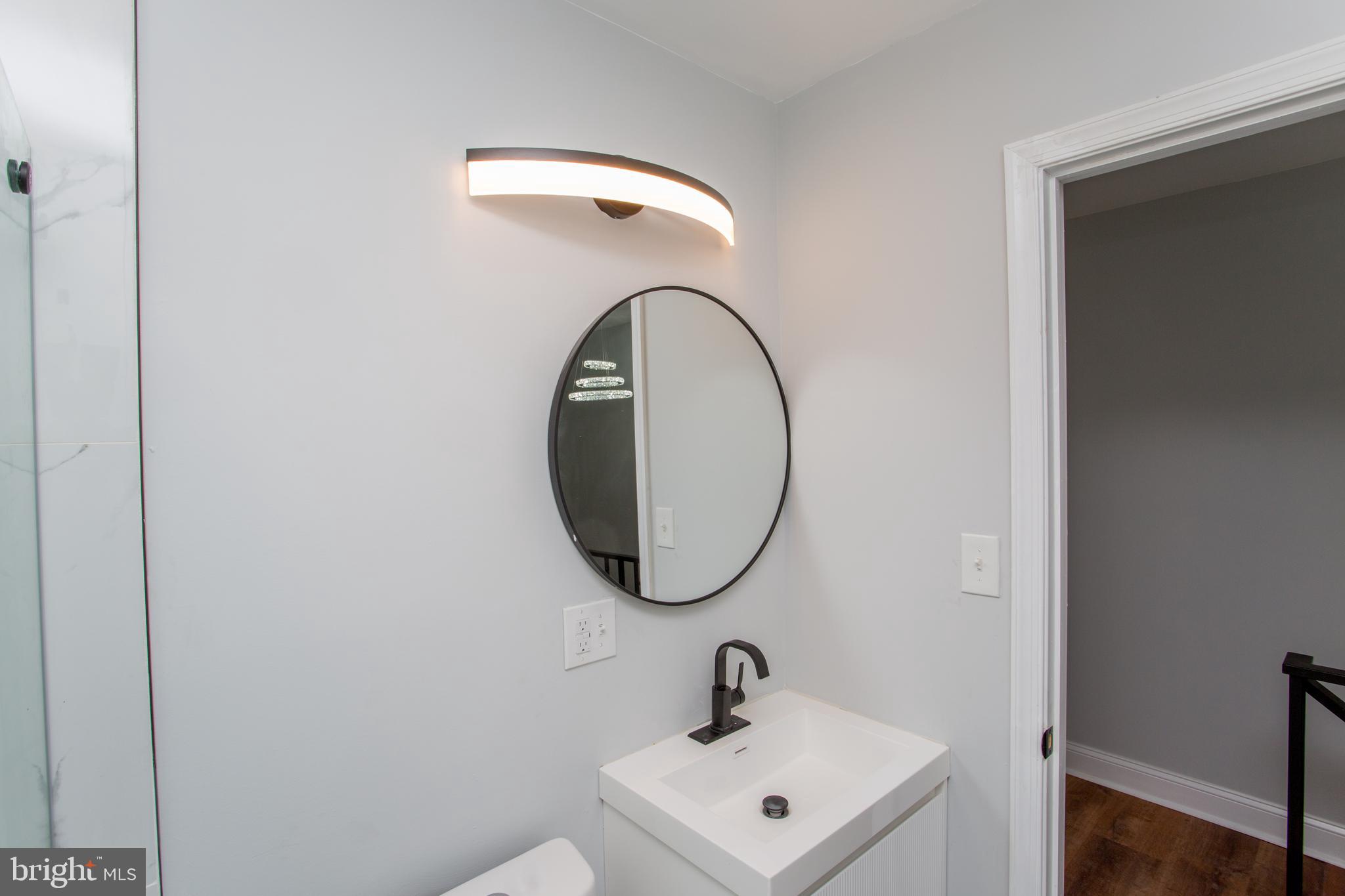 POINT BREEZE - Residential