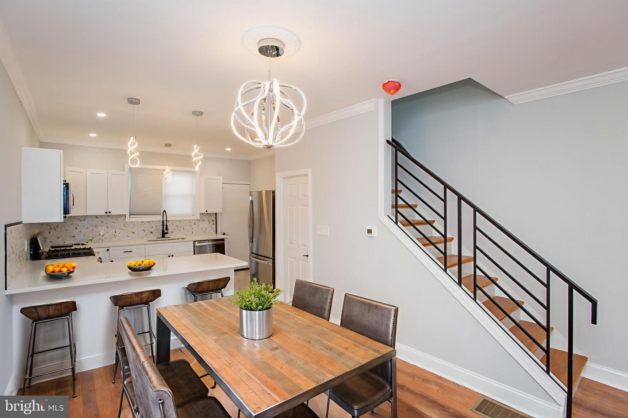 POINT BREEZE - Residential