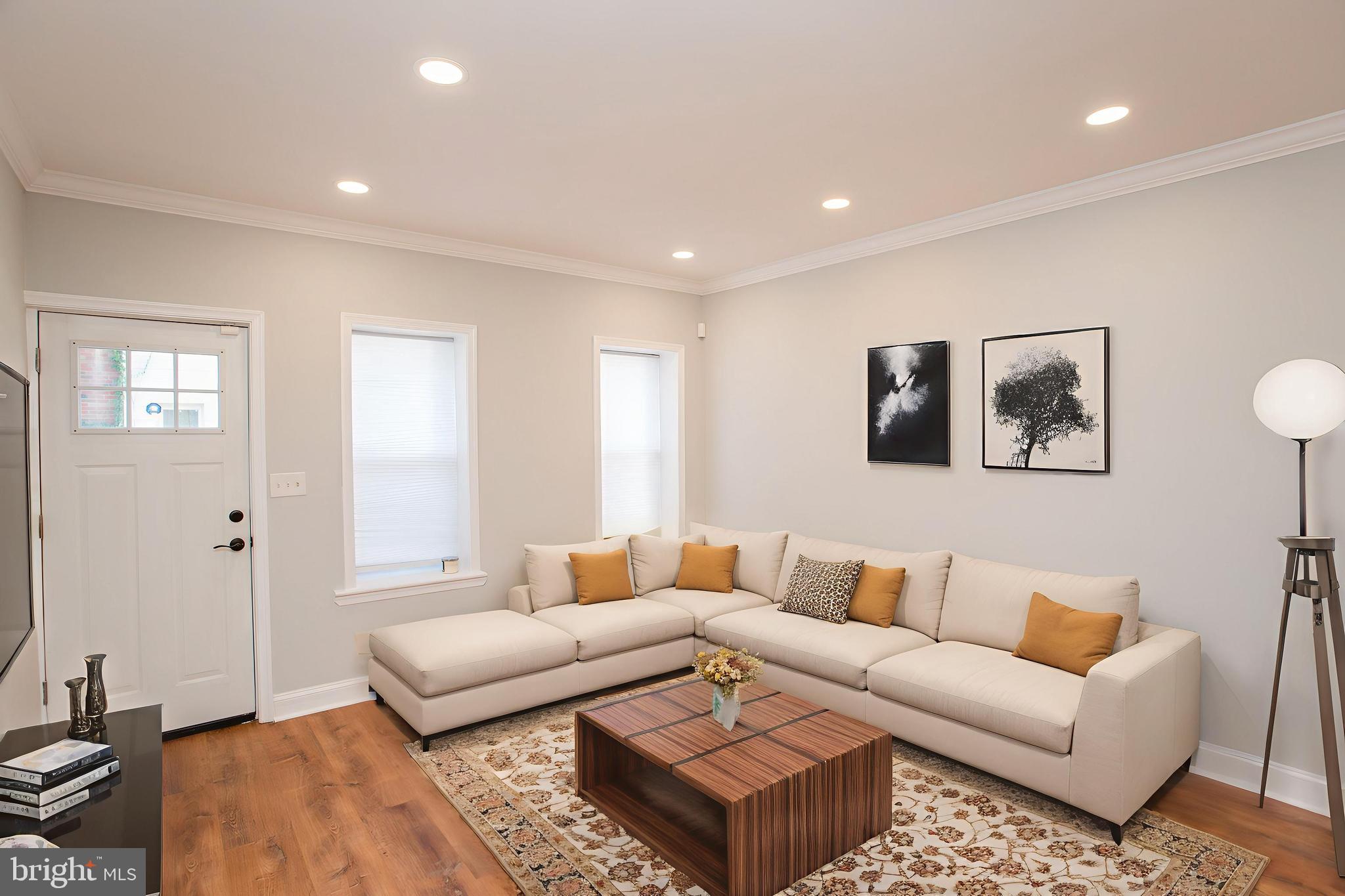 POINT BREEZE - Residential