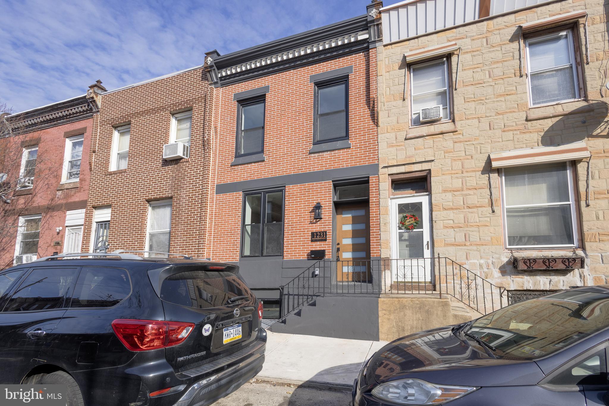 SQUIRREL HILL - Residential