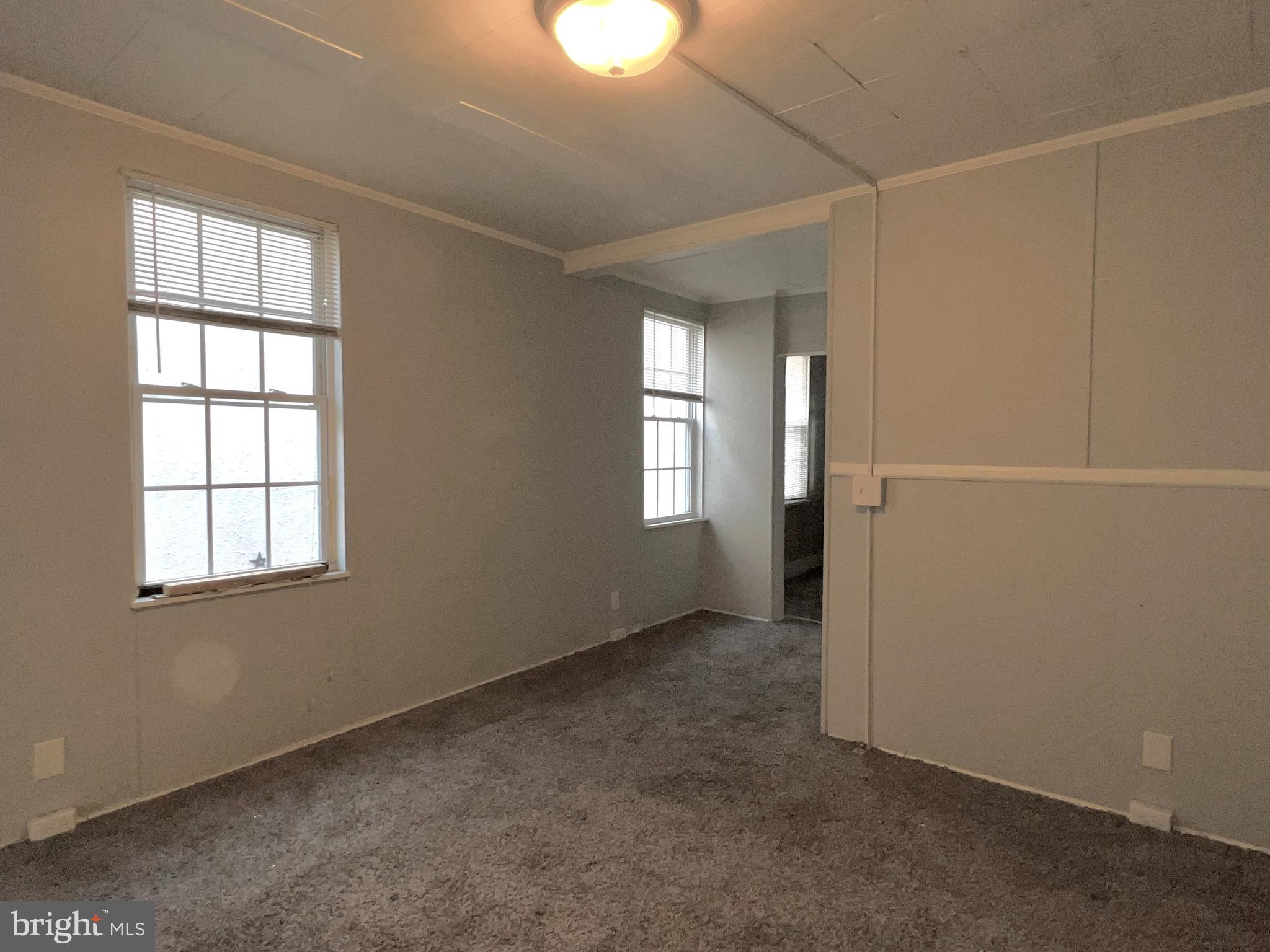 FEDERAL HILL HISTORIC DISTRICT - Residential Lease