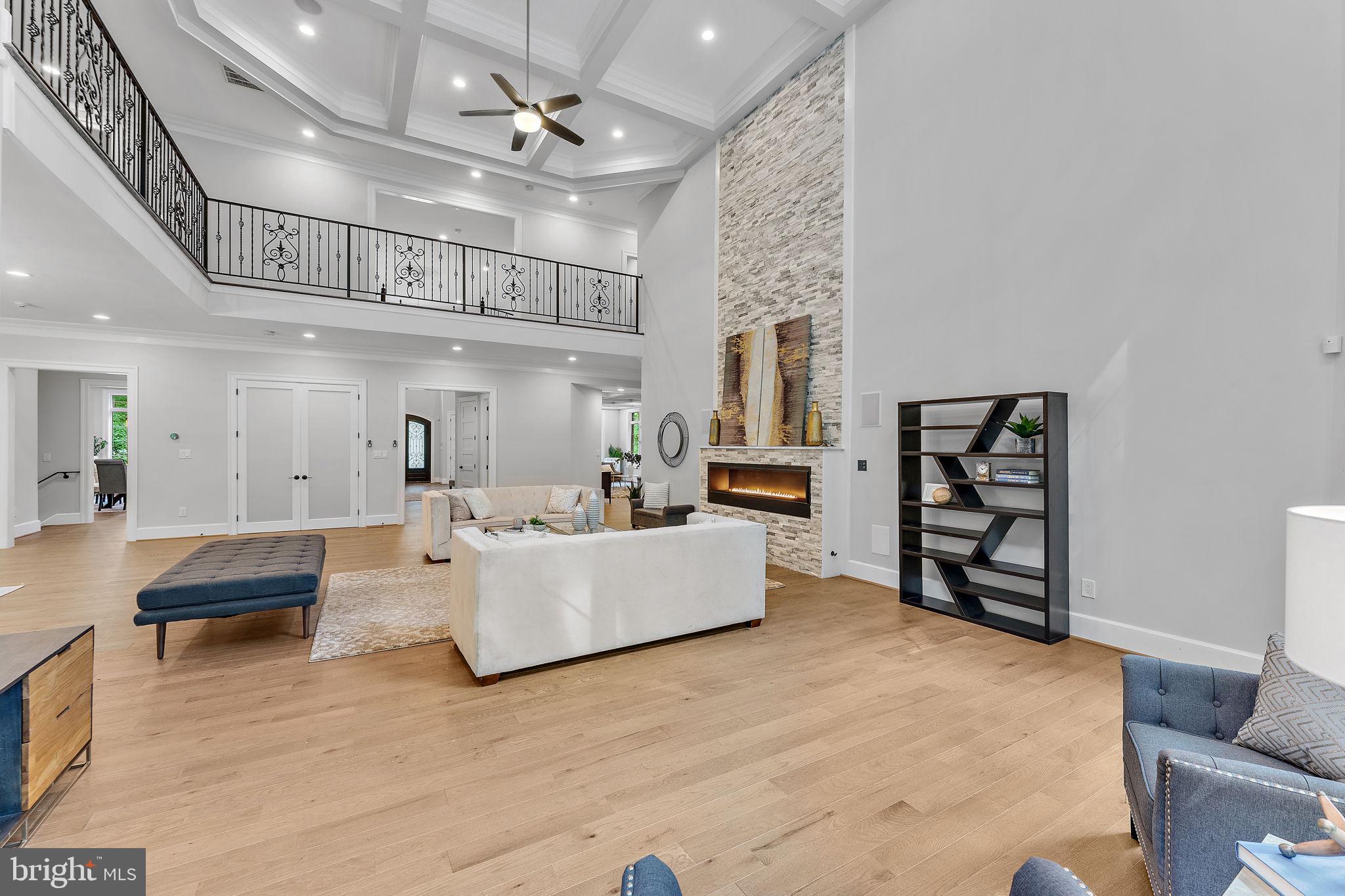 HILL VIEW ESTATES - Residential