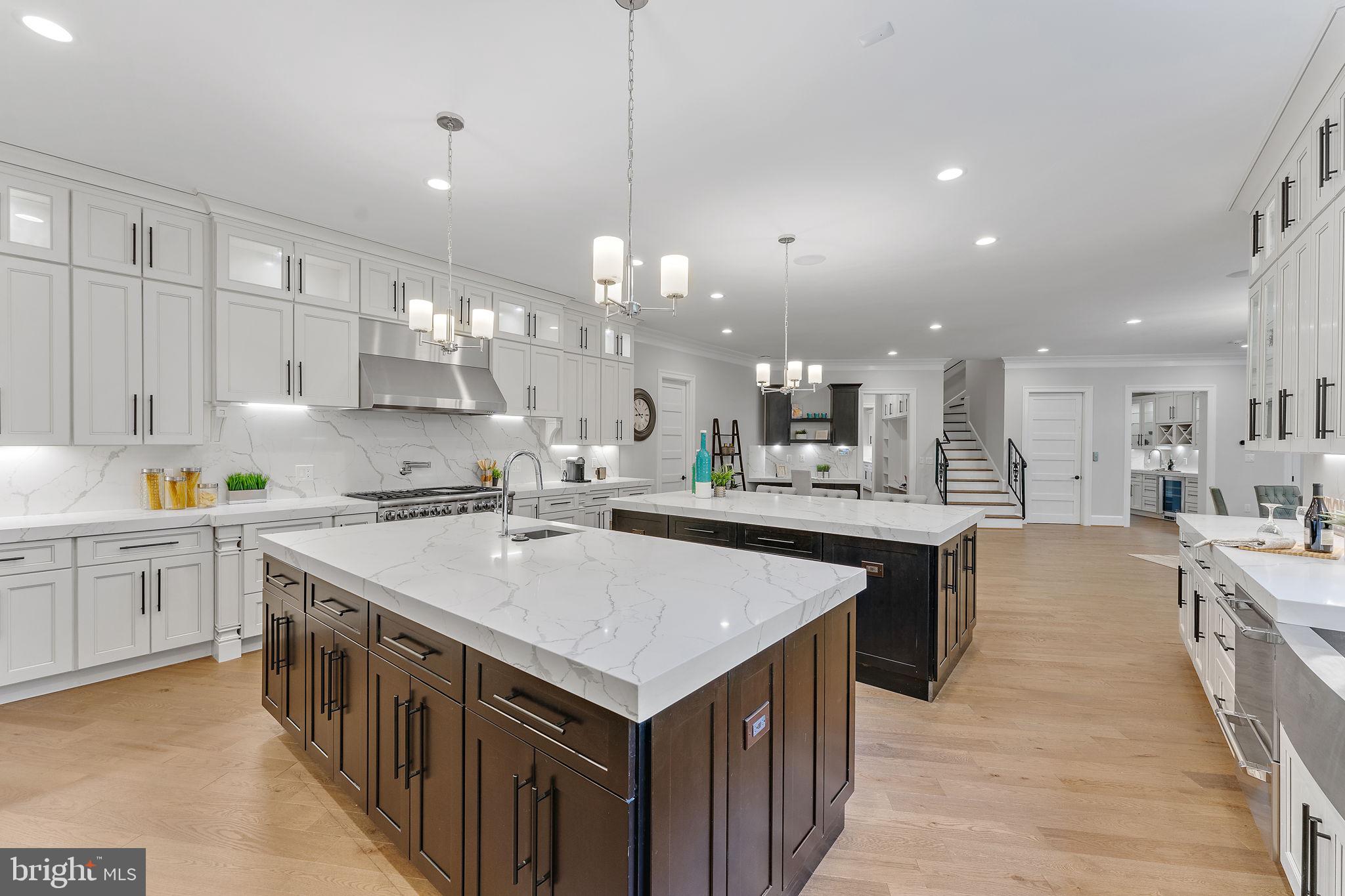 HILL VIEW ESTATES - Residential