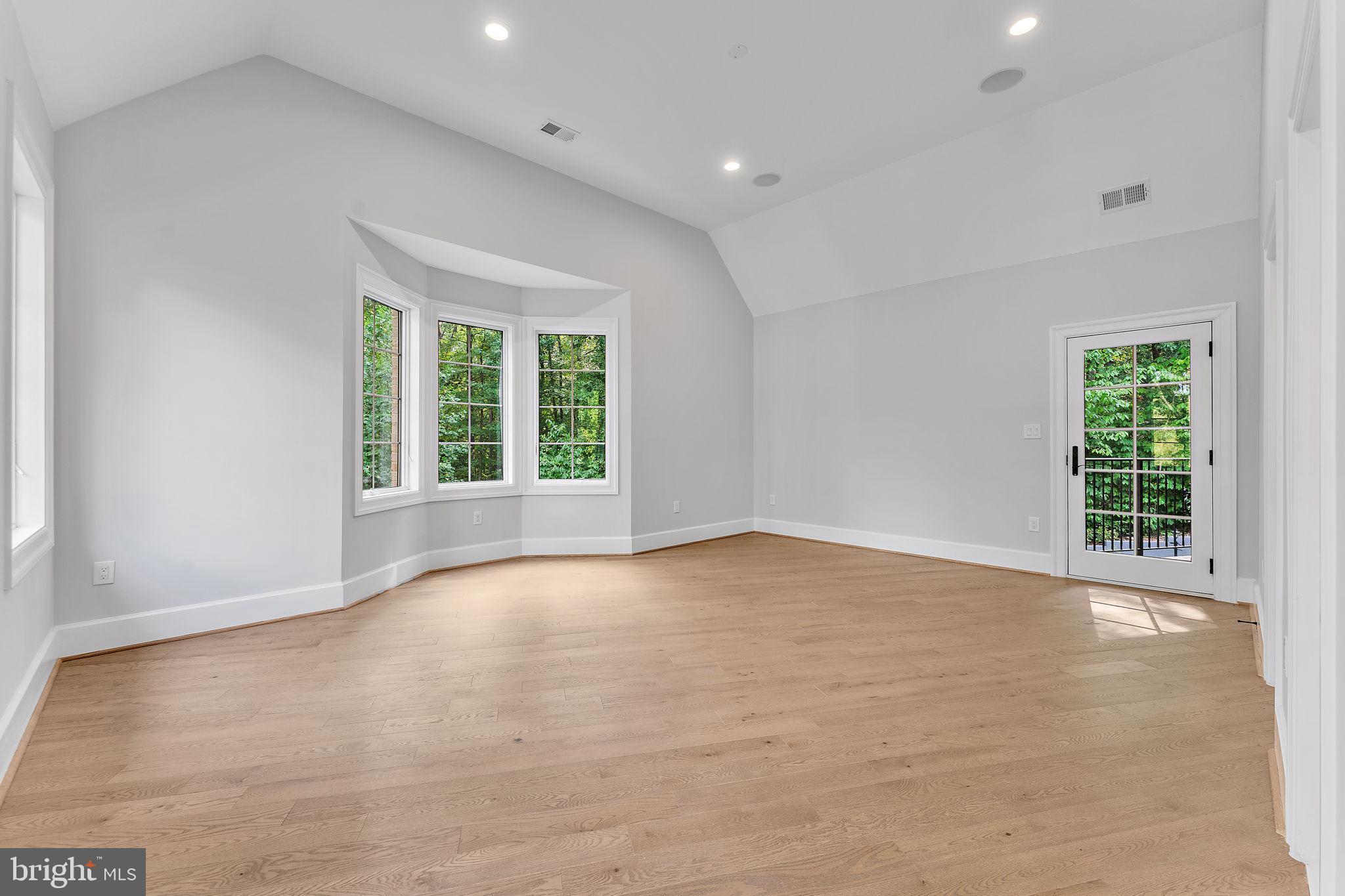 HILL VIEW ESTATES - Residential