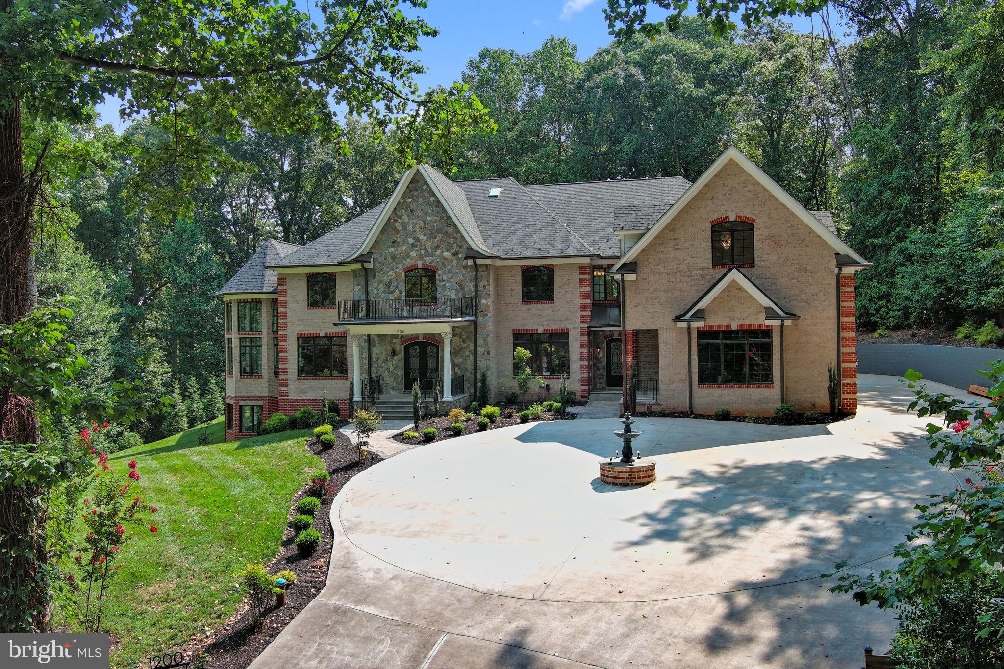 HILL VIEW ESTATES - Residential