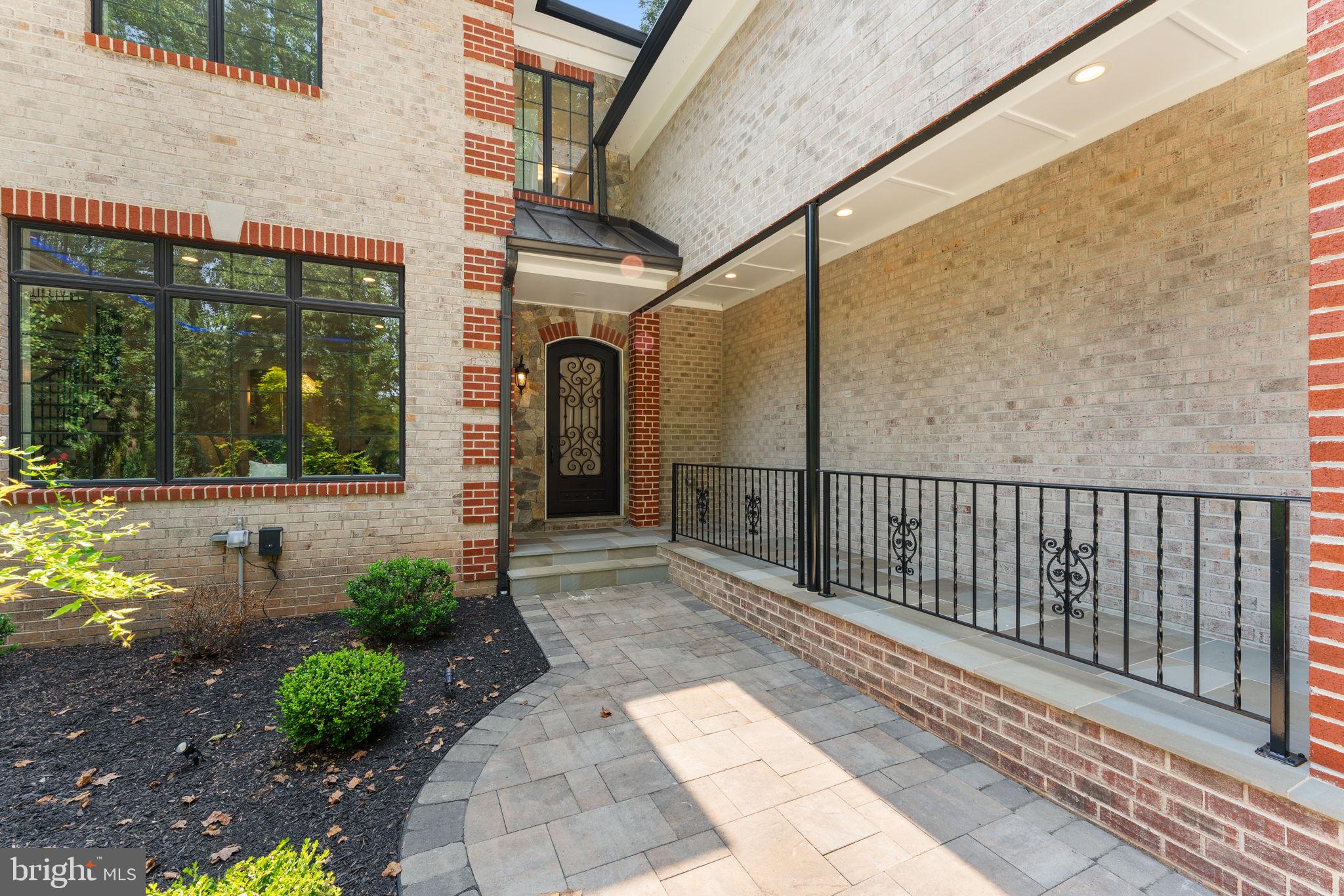 HILL VIEW ESTATES - Residential