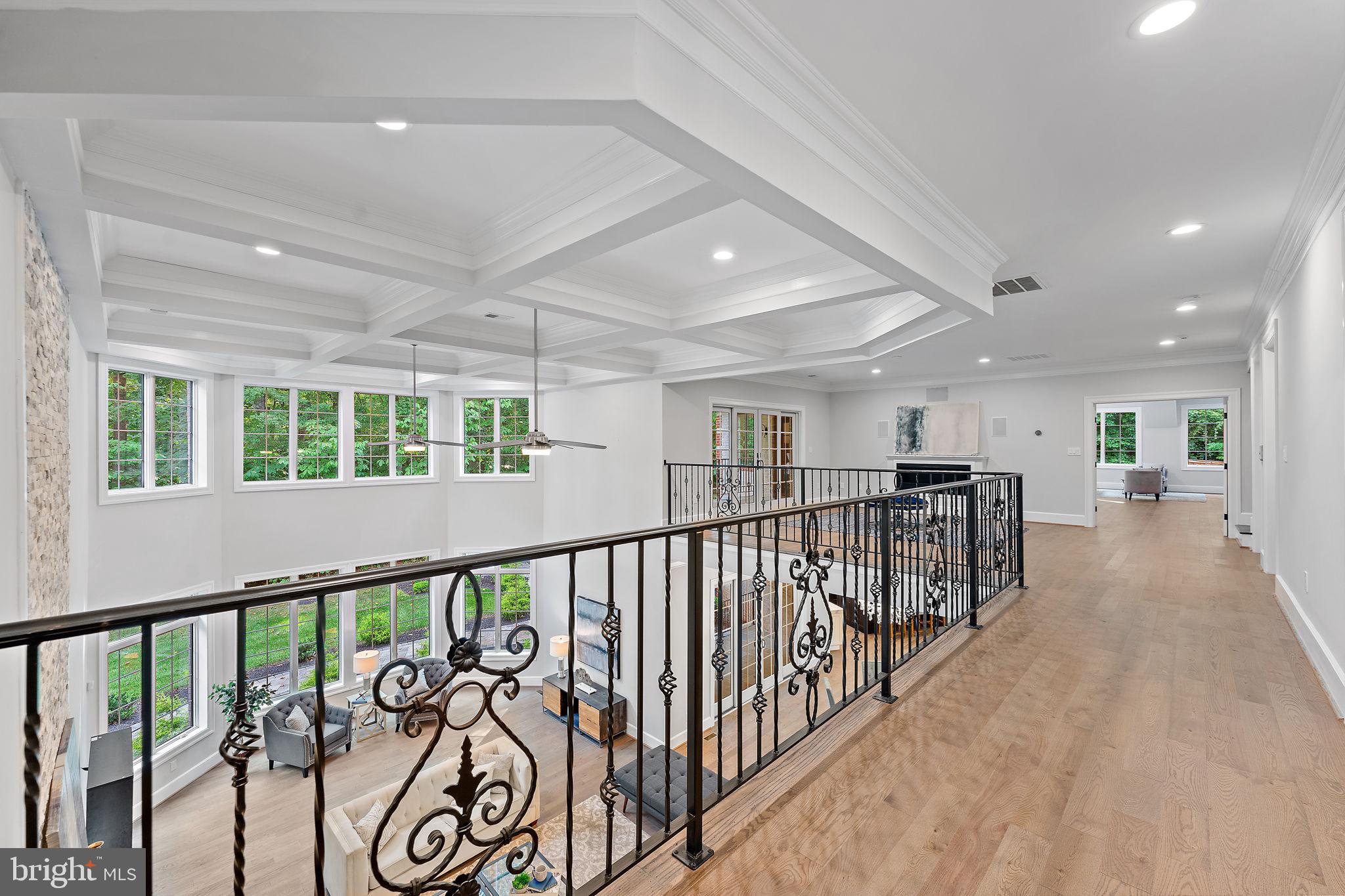 HILL VIEW ESTATES - Residential