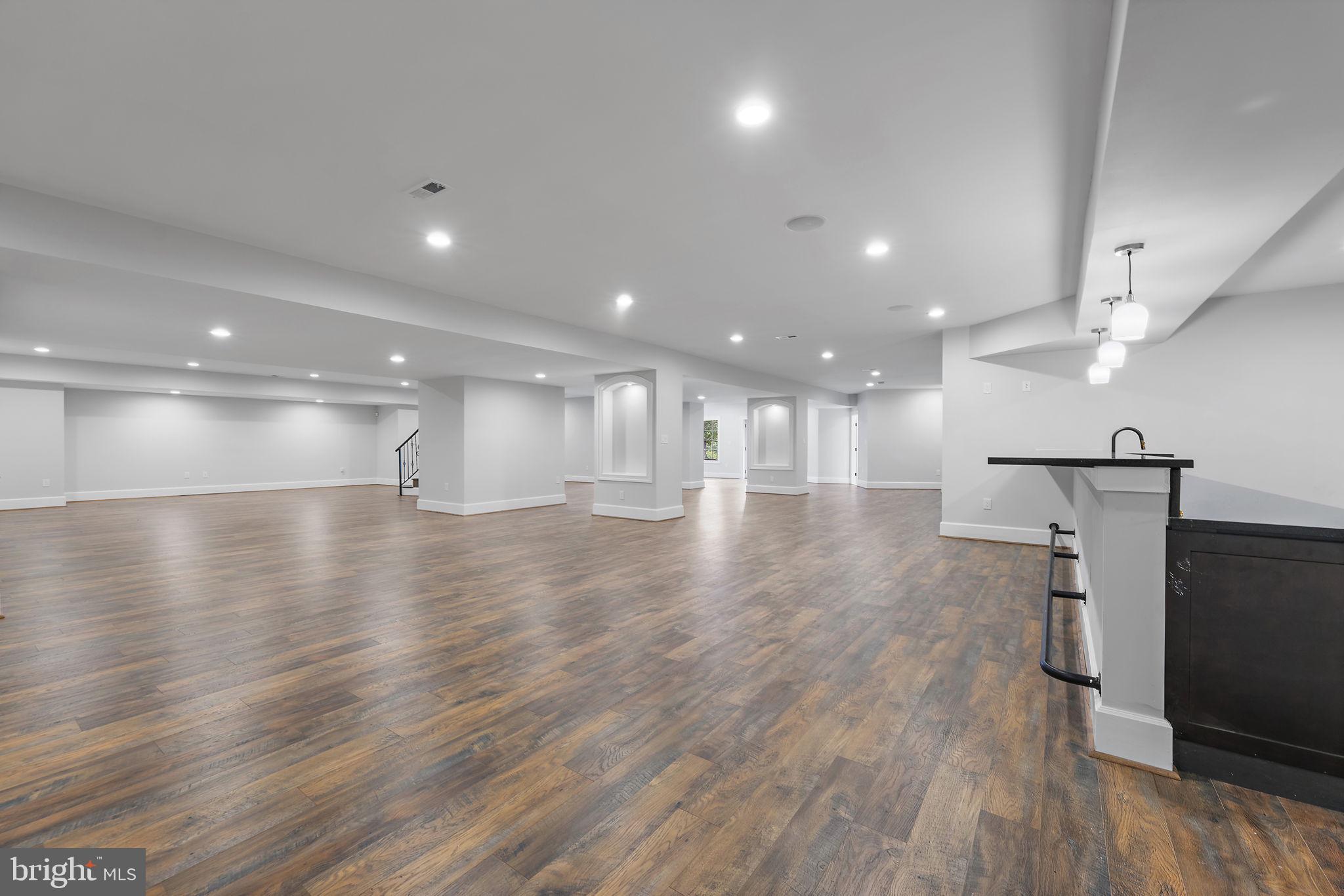 HILL VIEW ESTATES - Residential